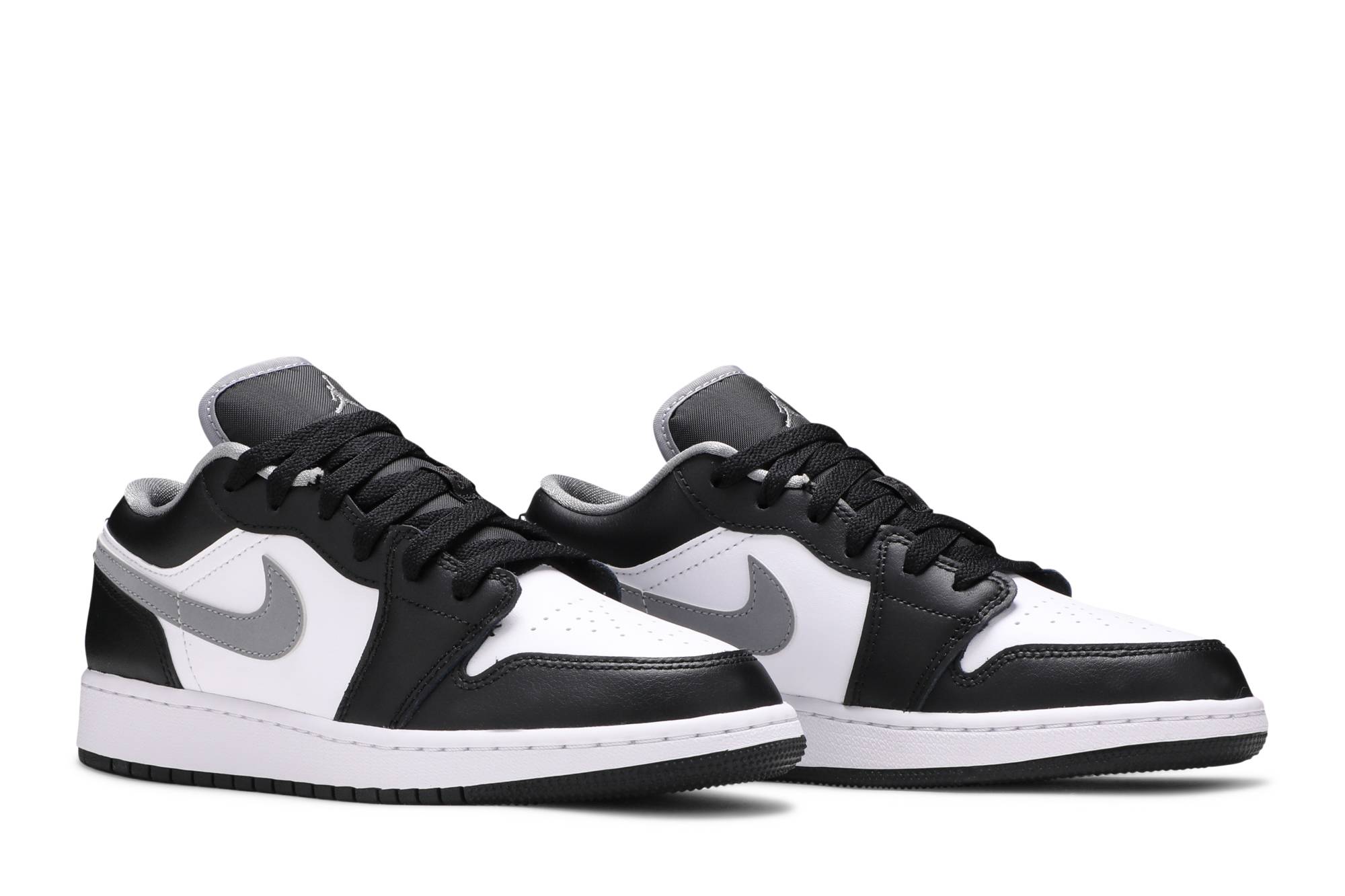 (Grade School) Air Jordan 1 Low Black Medium Grey 553560-040 Nicesnk