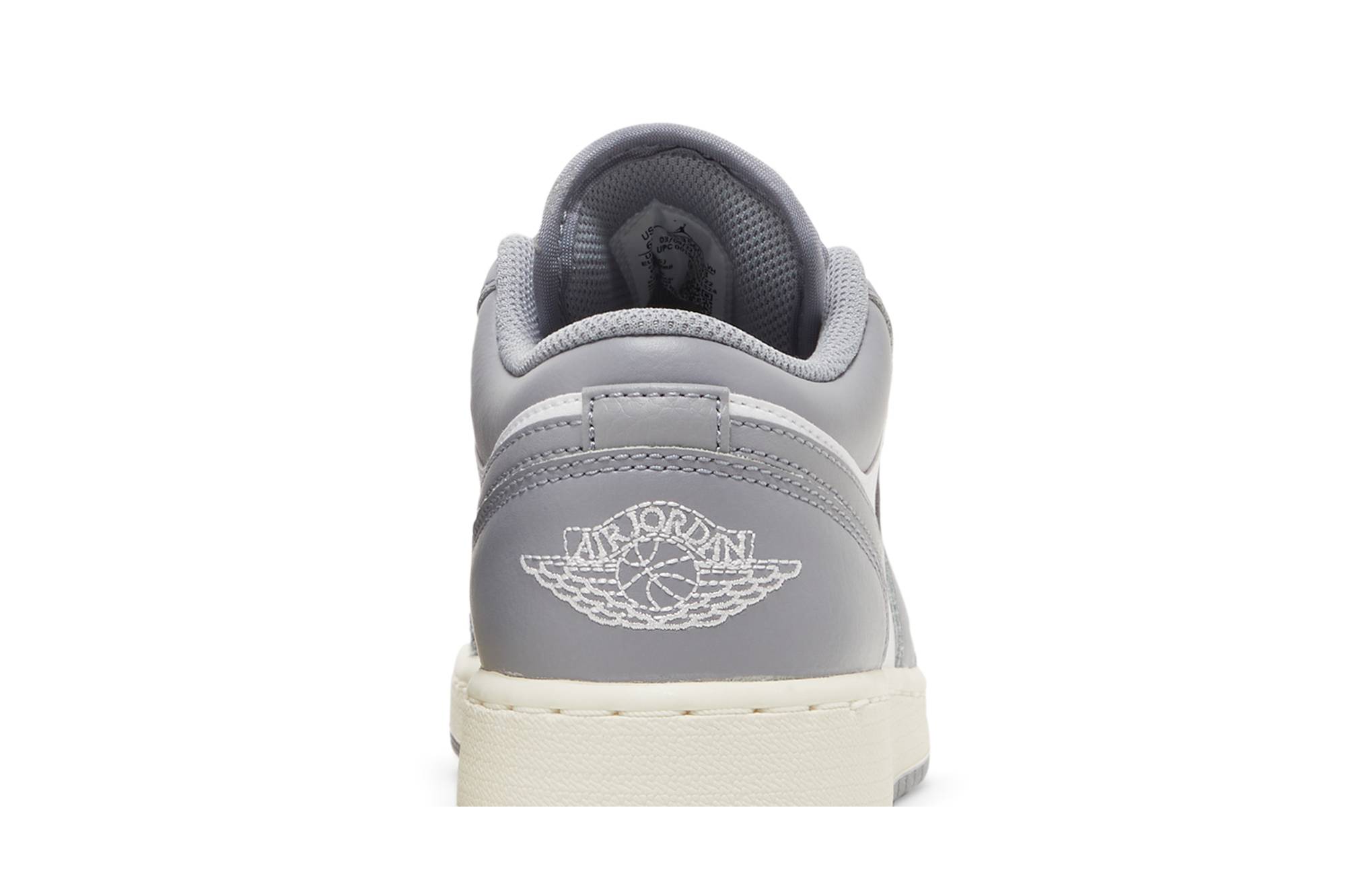 (Grade School) Air Jordan 1 Low ‘Vintage Grey’ 553560-053