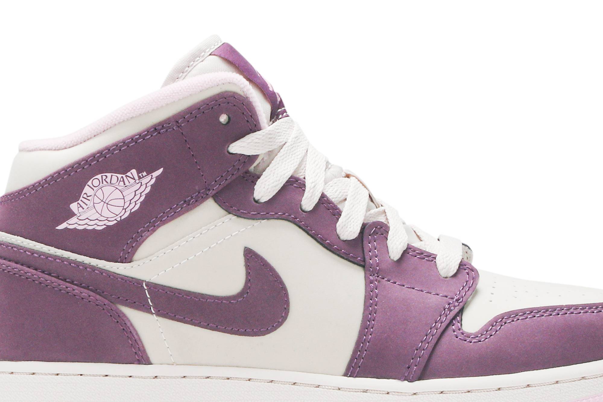 (Grade School) Air Jordan 1 Retro Mid ‘Pro Purple’ 555112-500