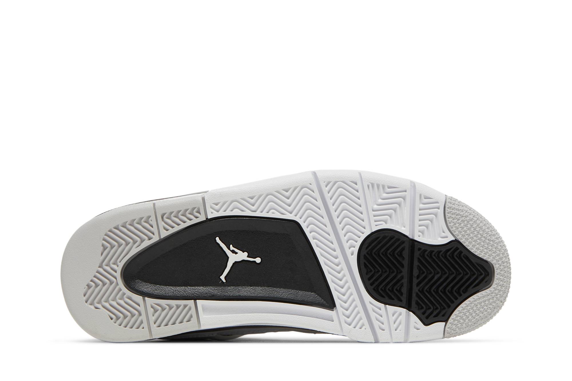 (Grade School) Air Jordan 4 Retro ‘Military Black’ 408452-111