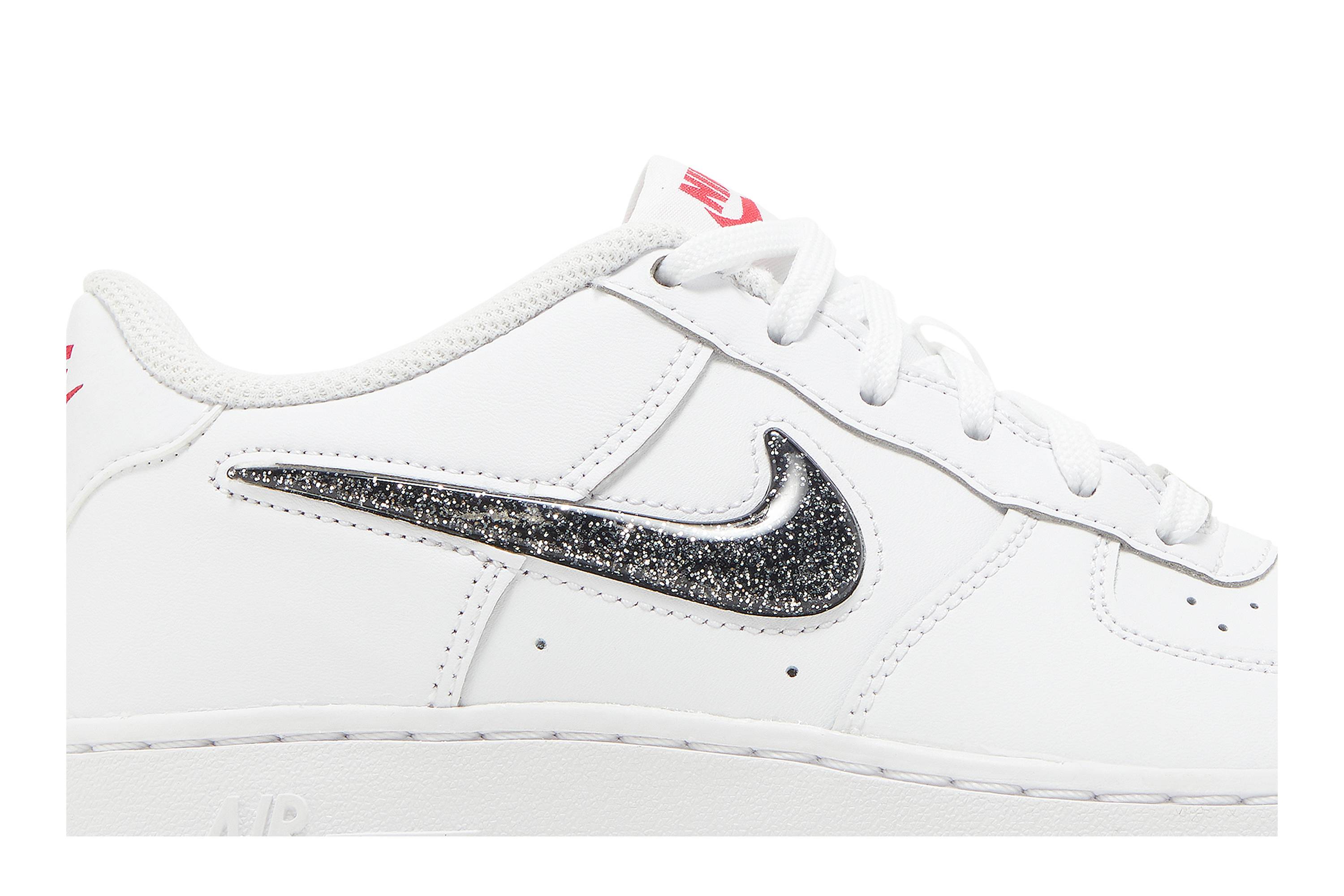 (Grade School) Nike Air Force 1 Low LV8 ‘White Metallic Silver’ DC9651-100