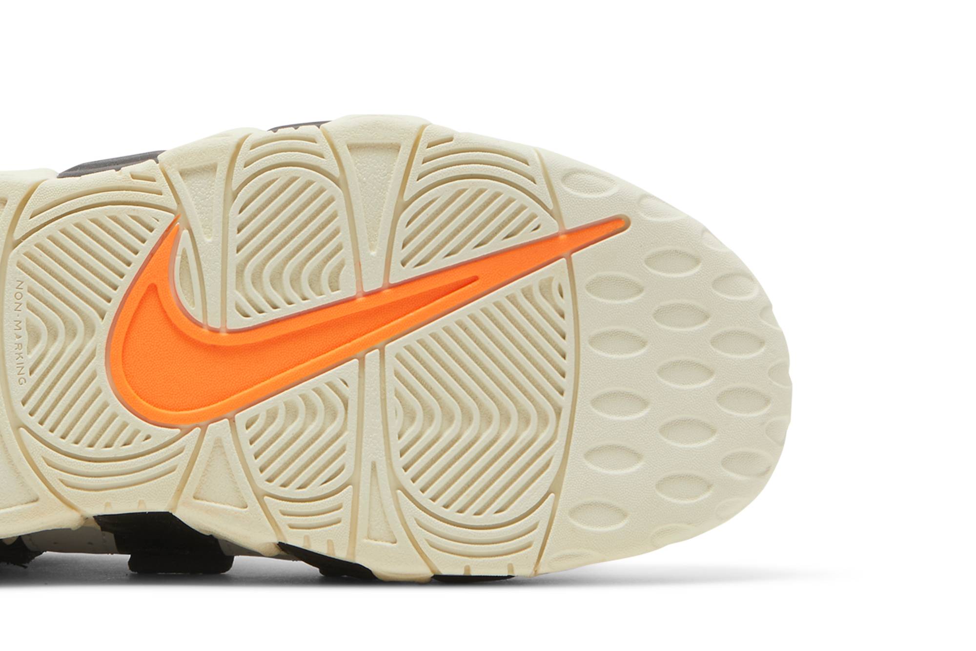 (Grade School) Nike Air More Uptempo Hoops DX3360-001 Nicesnk