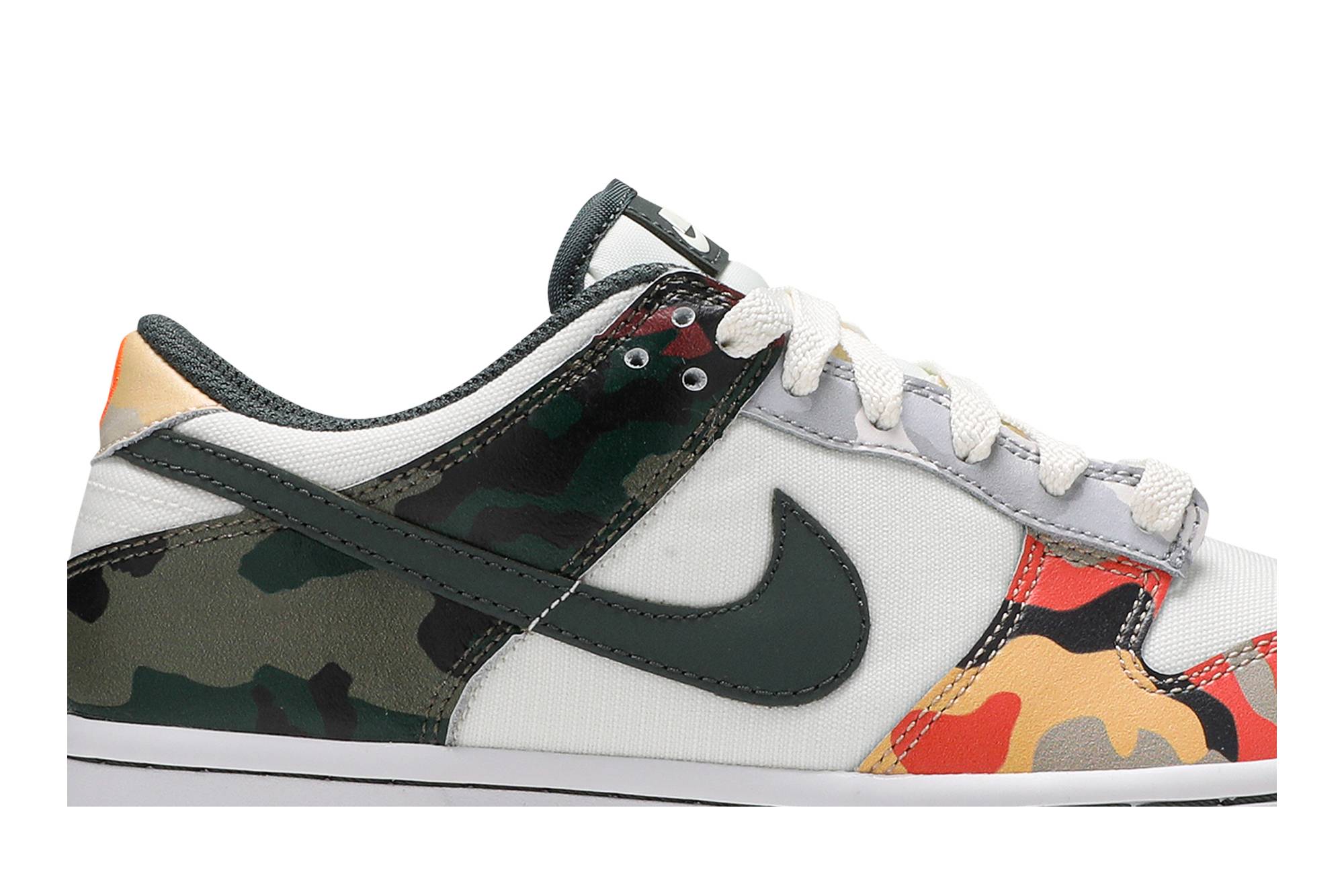 (Grade School) Nike Dunk Low SE Multi-Camo DB1909-100 Nicesnk