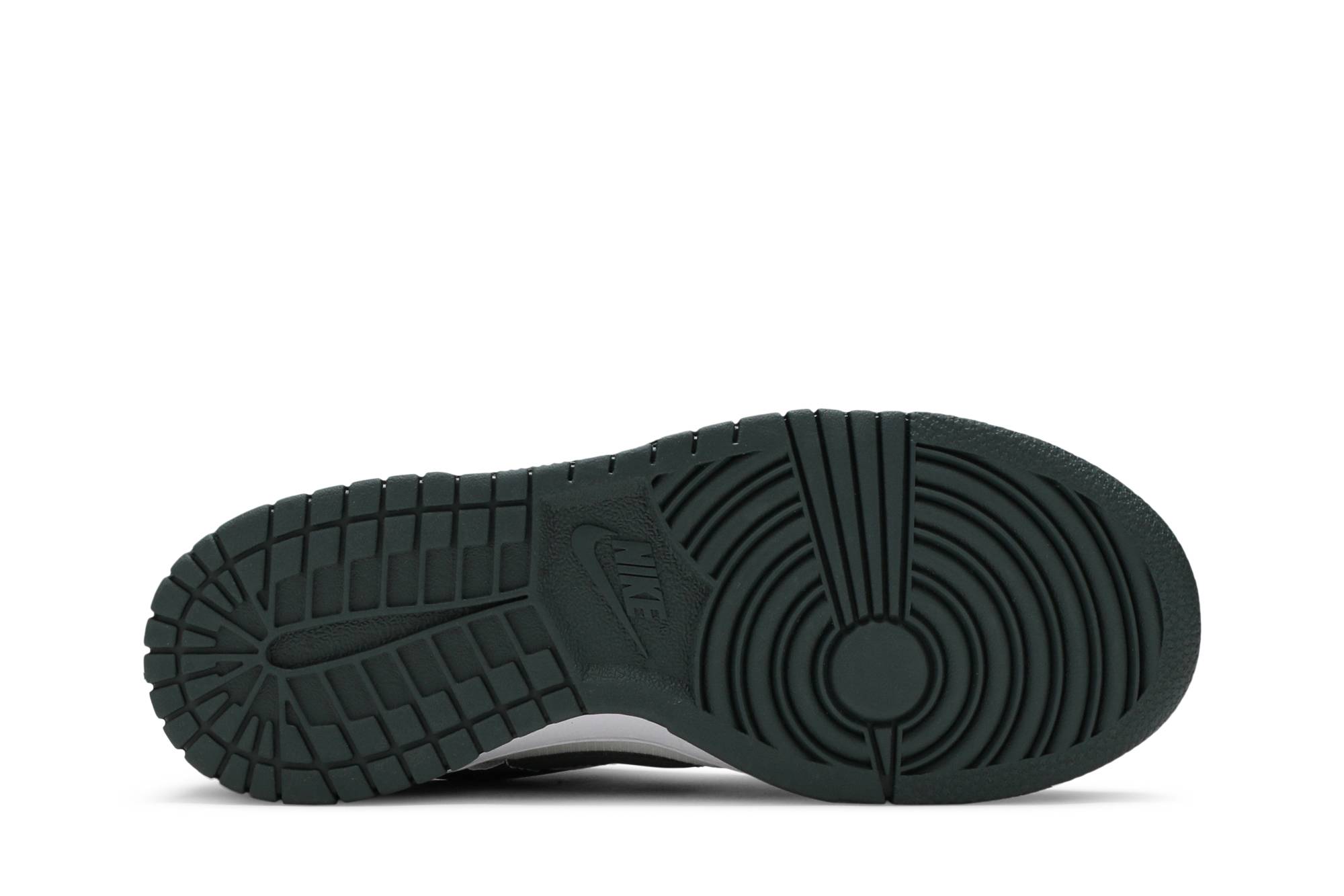 (Grade School) Nike Dunk Low SE Multi-Camo DB1909-100 Nicesnk