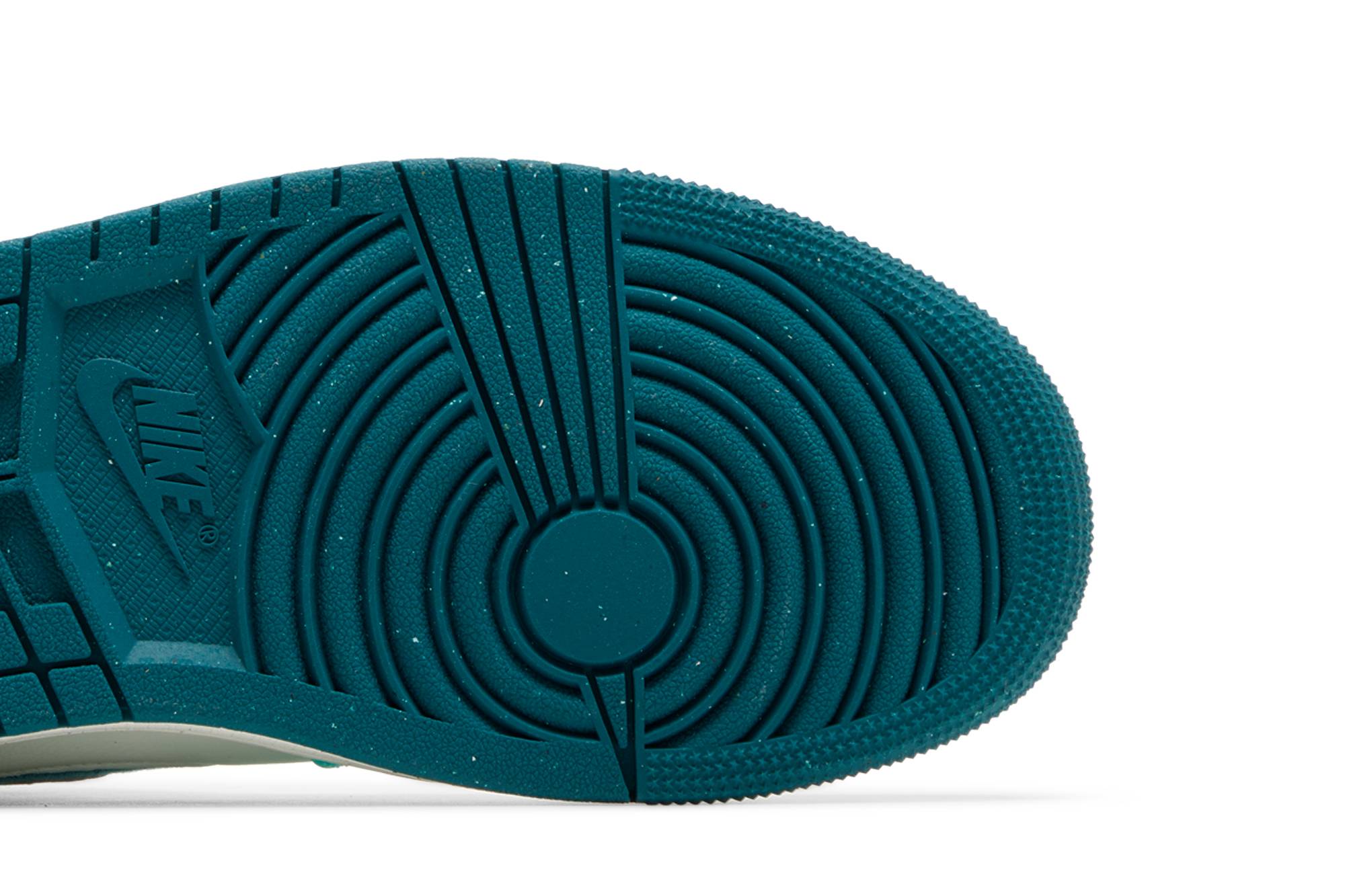 (Women) Air Jordan 1 Mid ‘Bleached Turquoise’ DZ3745-300