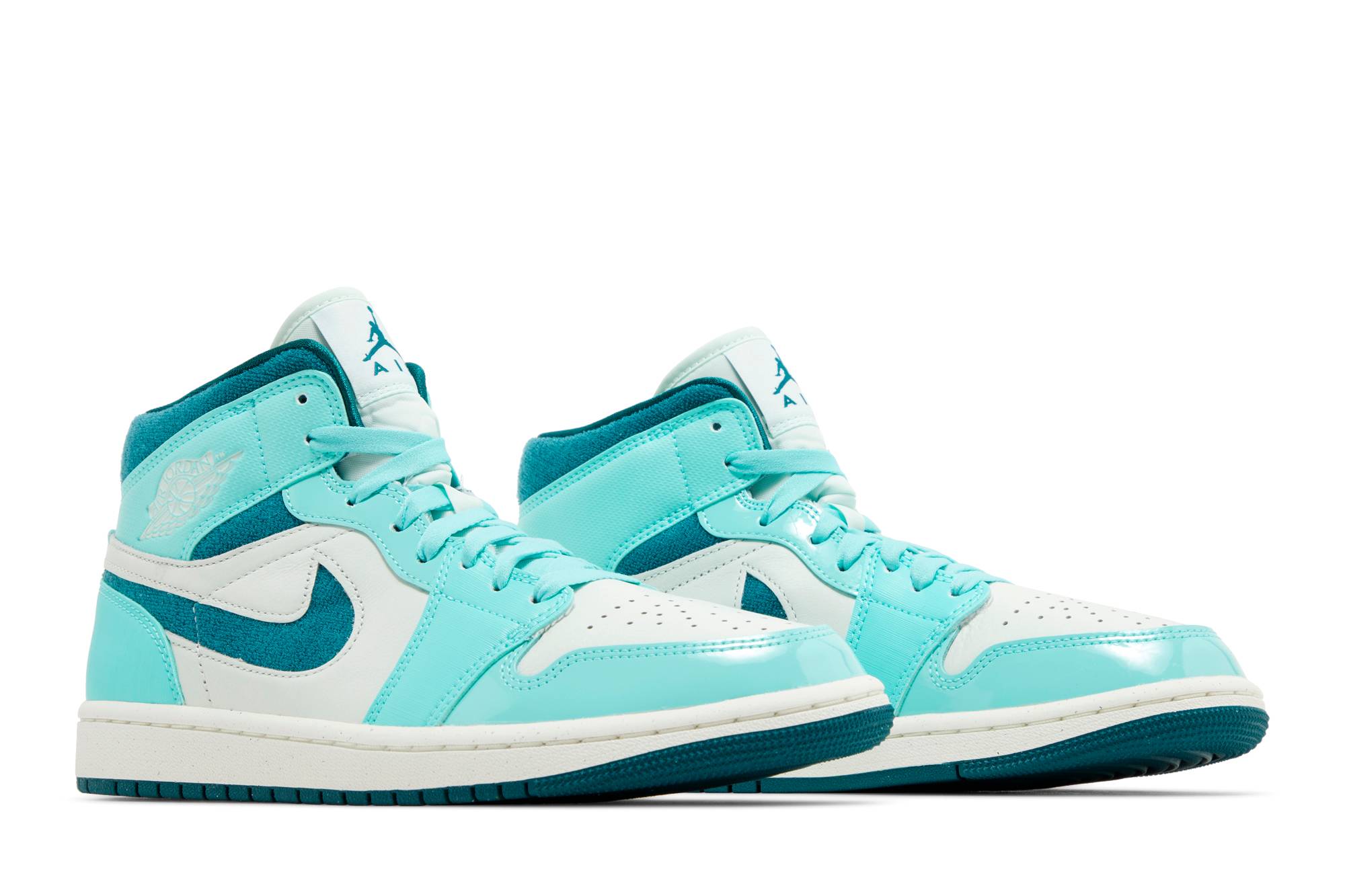 (Women) Air Jordan 1 Mid ‘Bleached Turquoise’ DZ3745-300