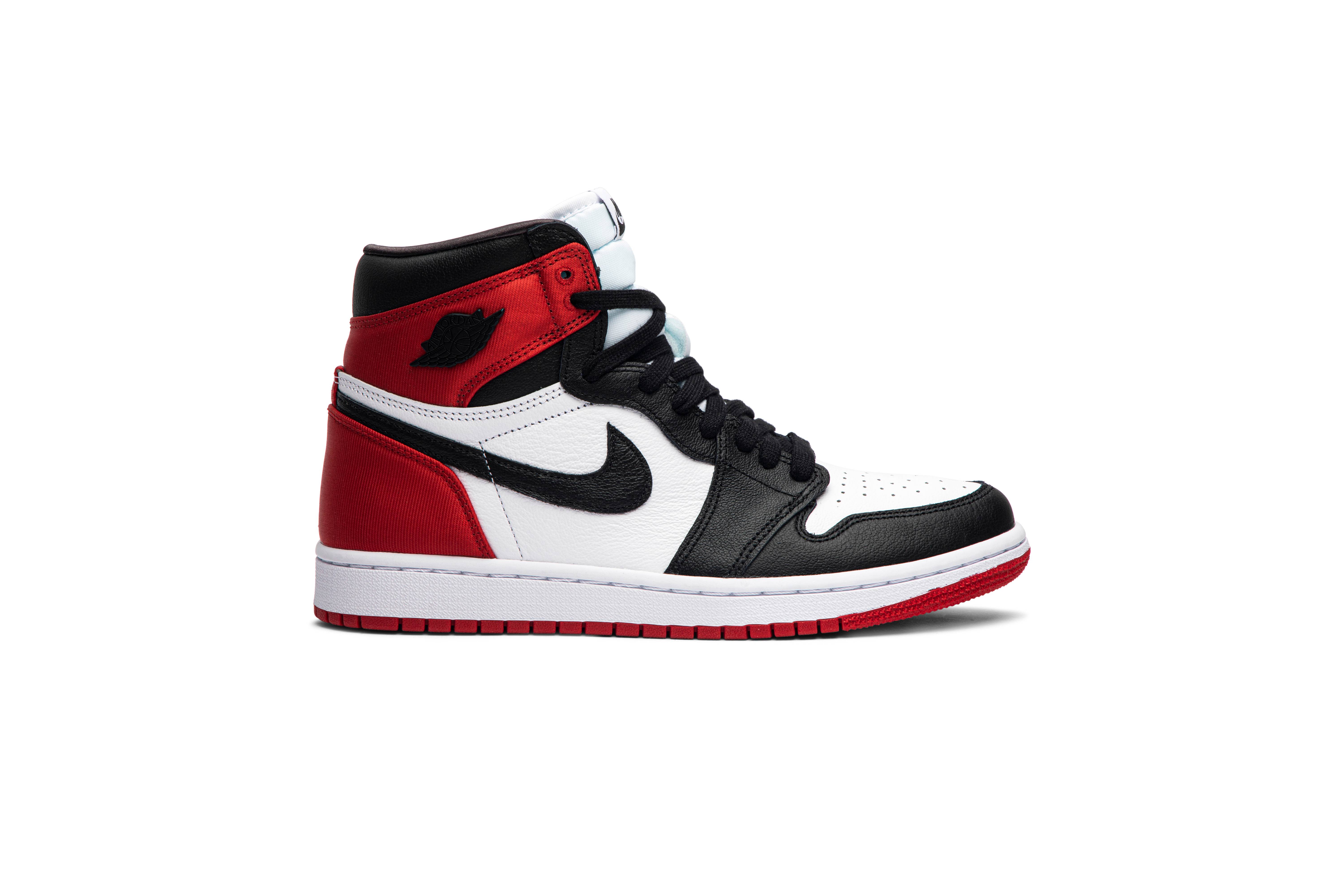 (Women) Air Jordan 1 Retro High Satin Black Toe CD0461-016 Nicesnk