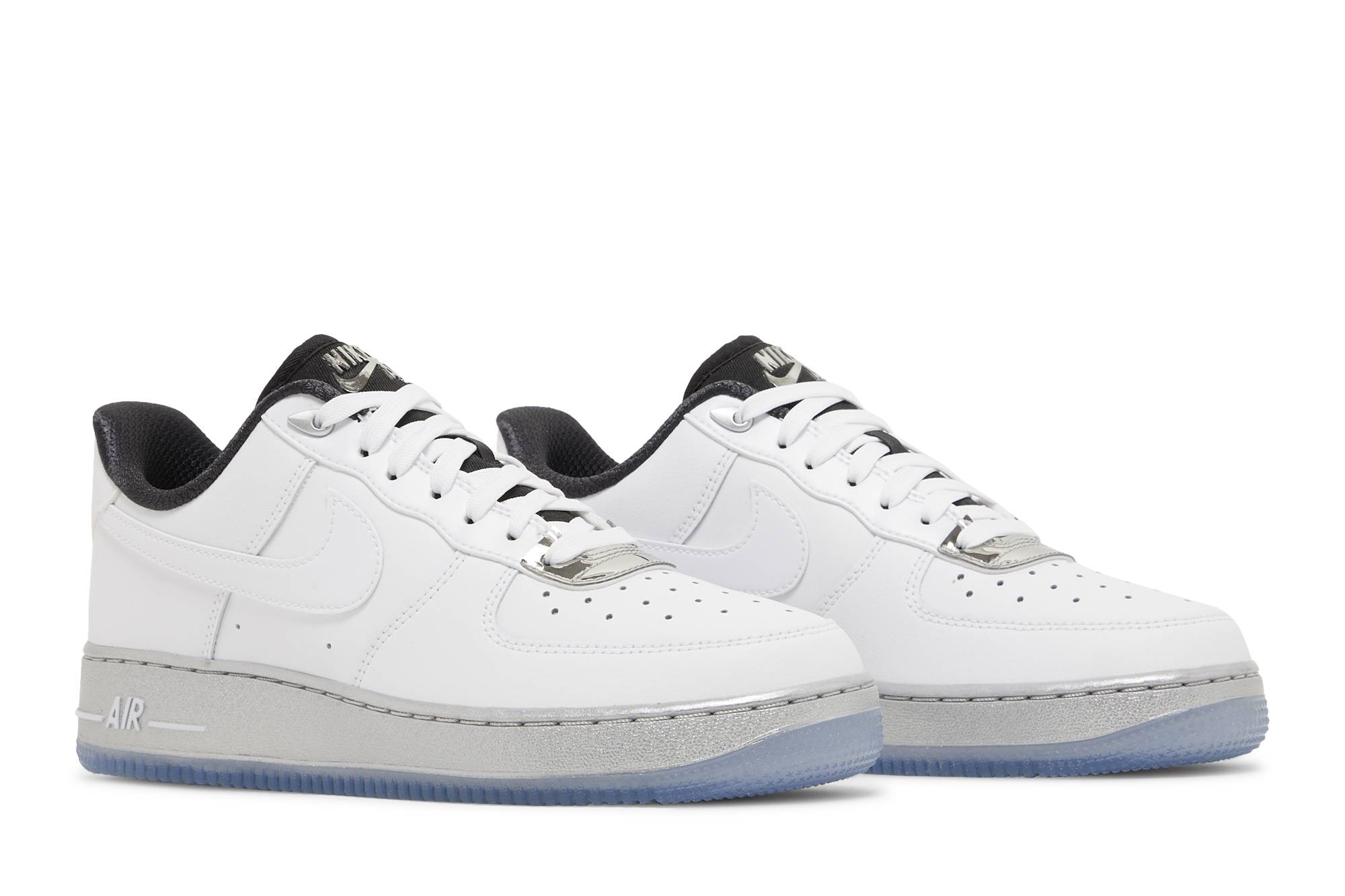 (Women) Nike Air Force 1 07 SE ‘Chrome Pack – White’ DX6764-100