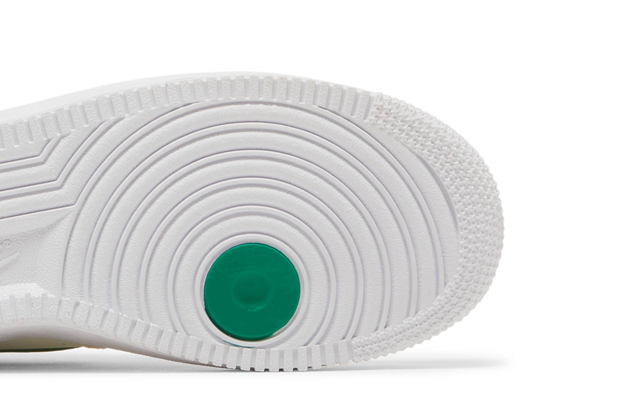 (Women) Nike Air Force 1 ‘Malachite’ DQ7582-101