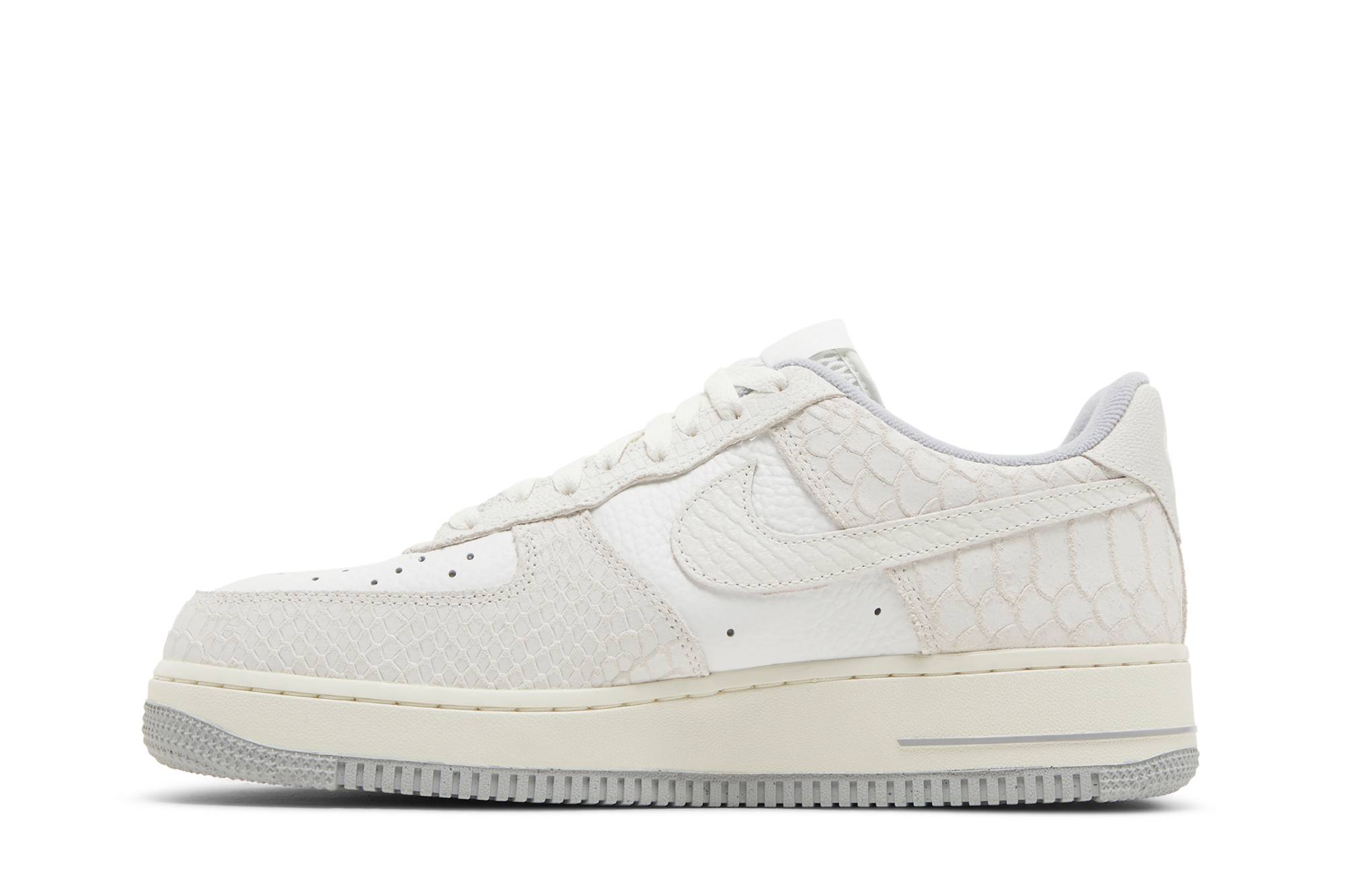 (Women) Nike Air Force 1 Low ‘White Python’ DX2678-100
