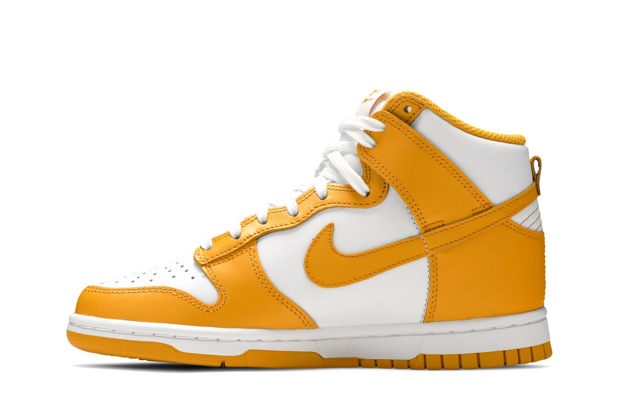 (Women) Nike Dunk High ‘Dark Sulfur’ DD1869-106