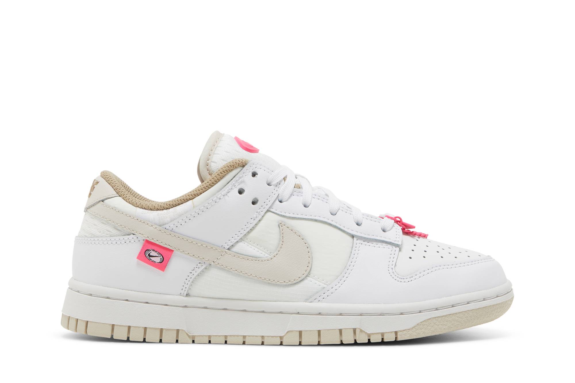 (Women) Nike Dunk Low Bling DX6060-121 Nicesnk