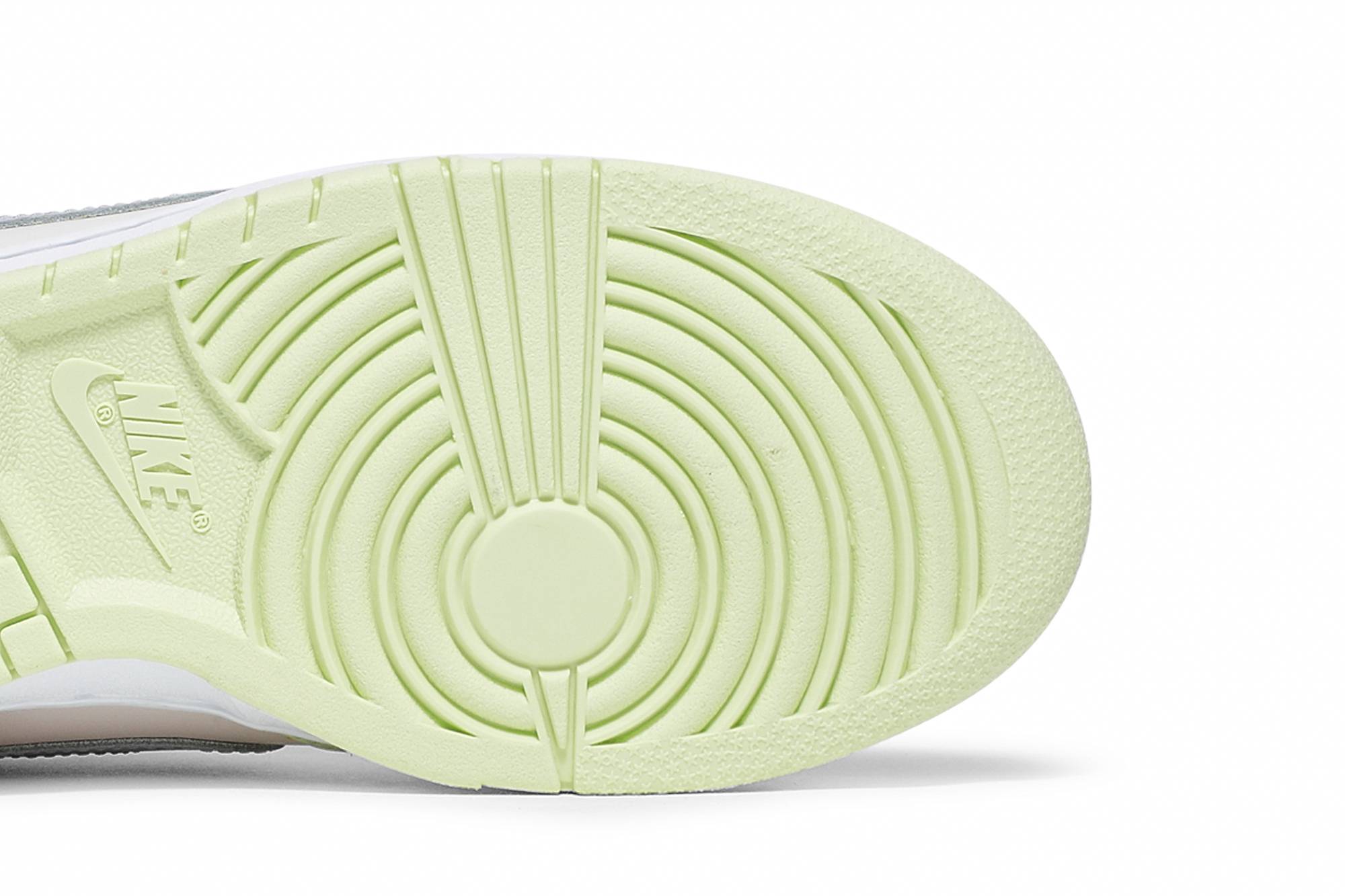 (Women) Nike Dunk Low ‘Lime Ice’ DD1503-600