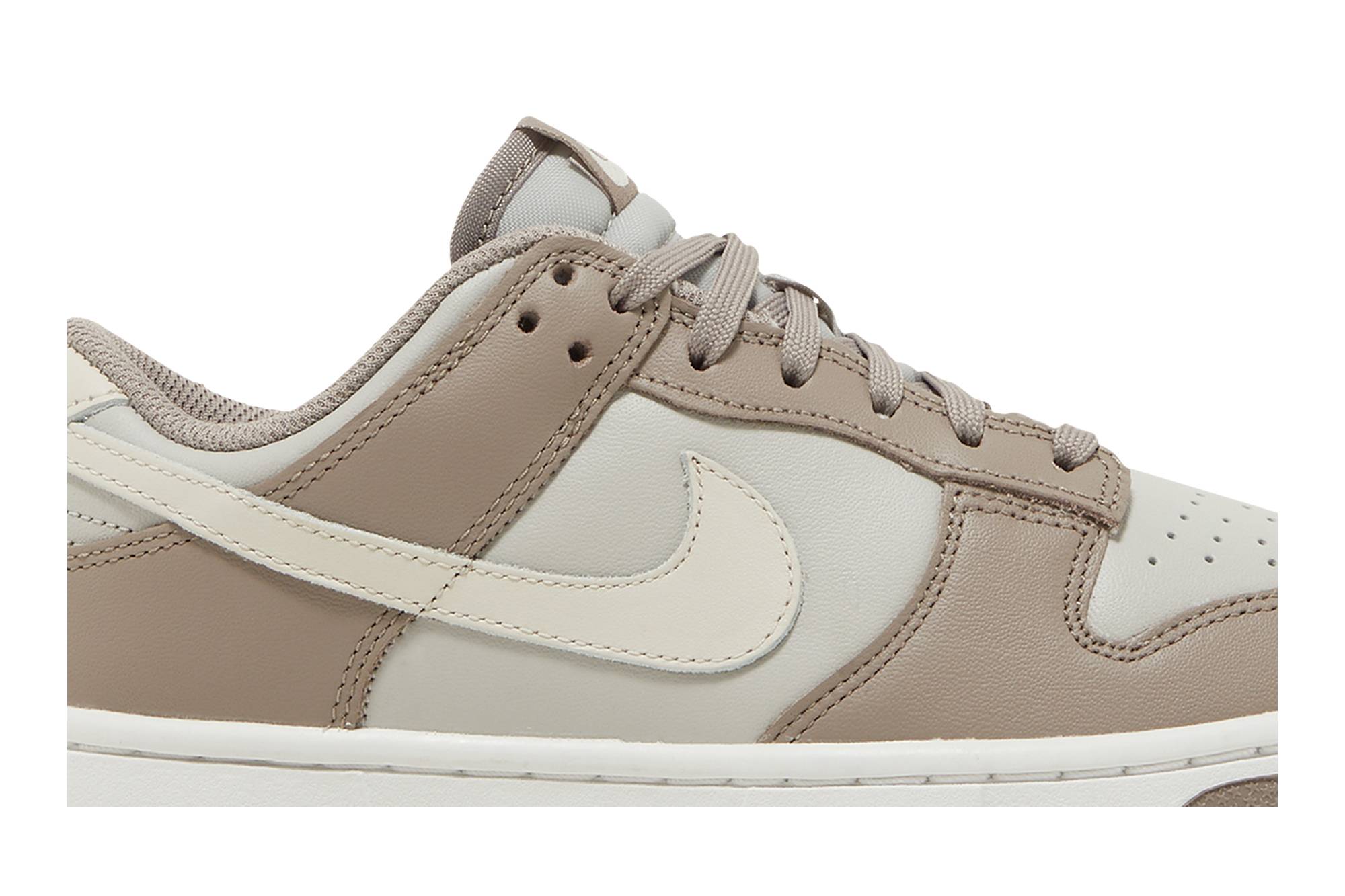 (Women) Nike Dunk Low Moon Fossil FD0792-001 Nicesnk