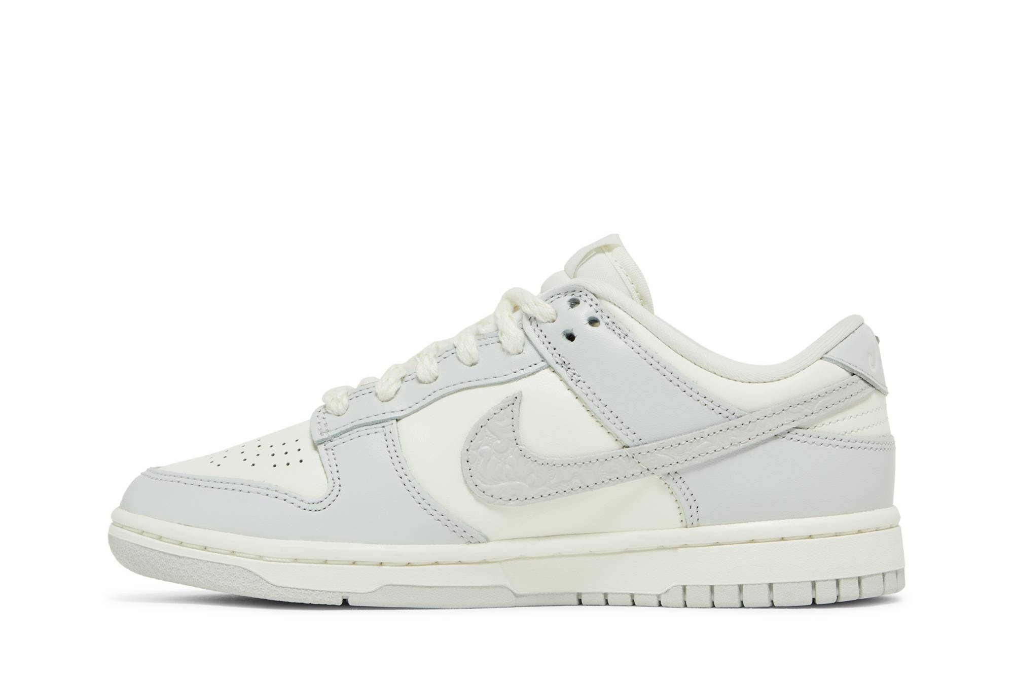 (Women) Nike Dunk Low Needlework FJ4553-133 Nicesnk