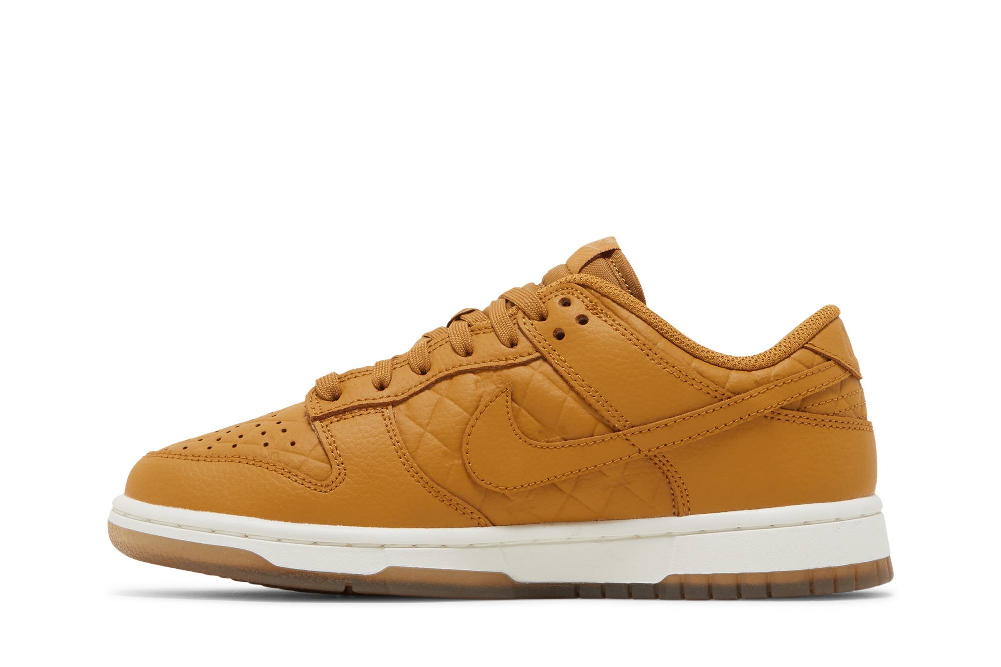 (Women) Nike Dunk Low ‘Quilted Wheat
