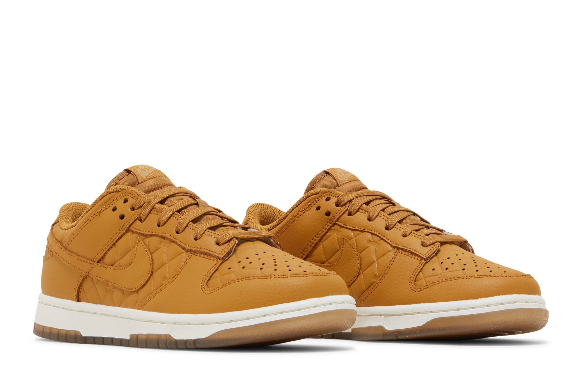 (Women) Nike Dunk Low ‘Quilted Wheat