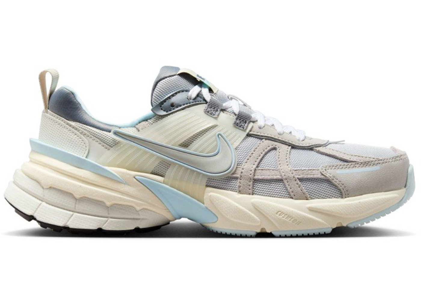 (Women) Nike V2K Run ‘Light Bone Iron Ore’ FZ3596-072