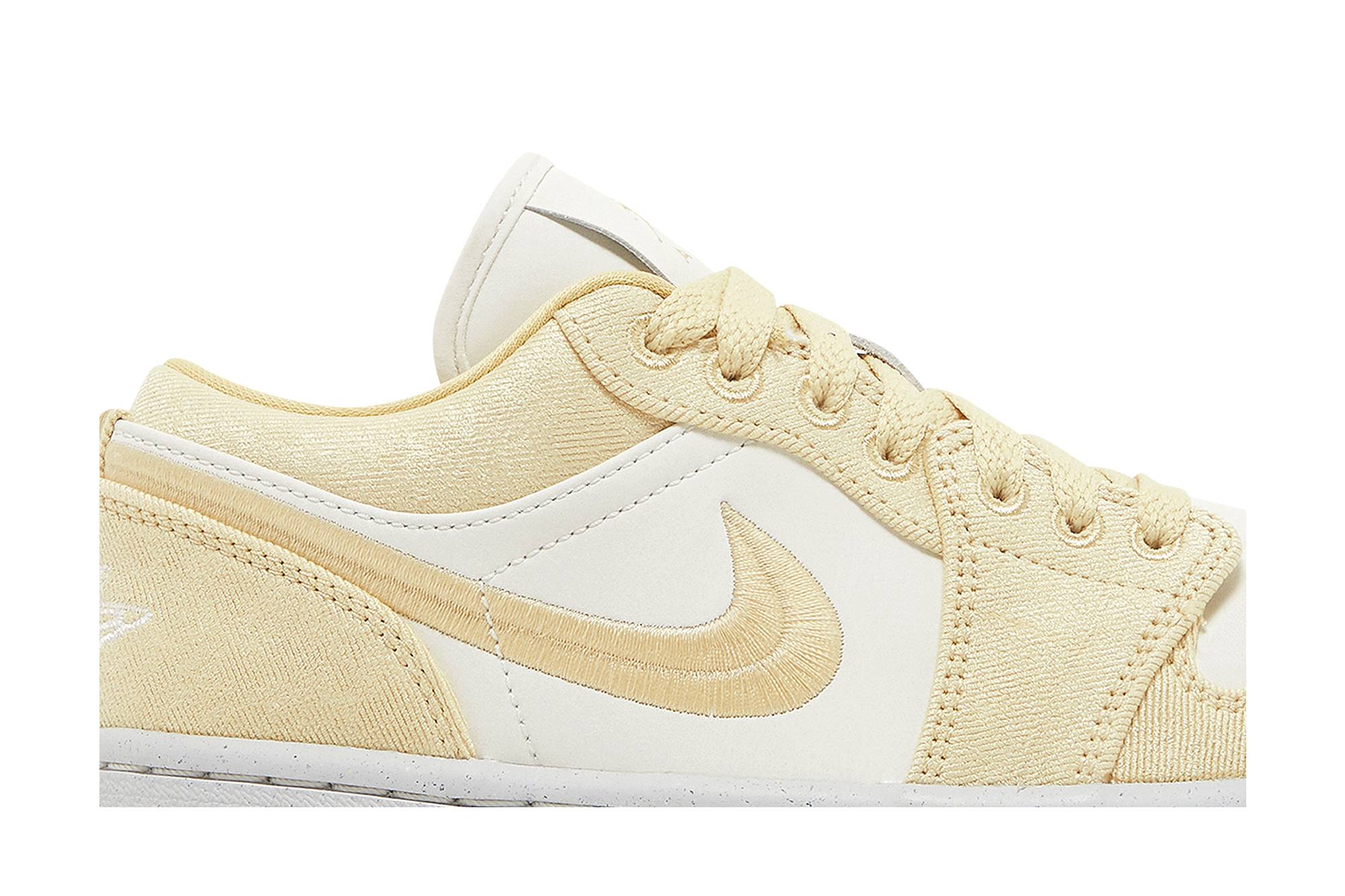 (Women) Air Jordan 1 Low SE Team Gold FN3722-701 Nicesnk