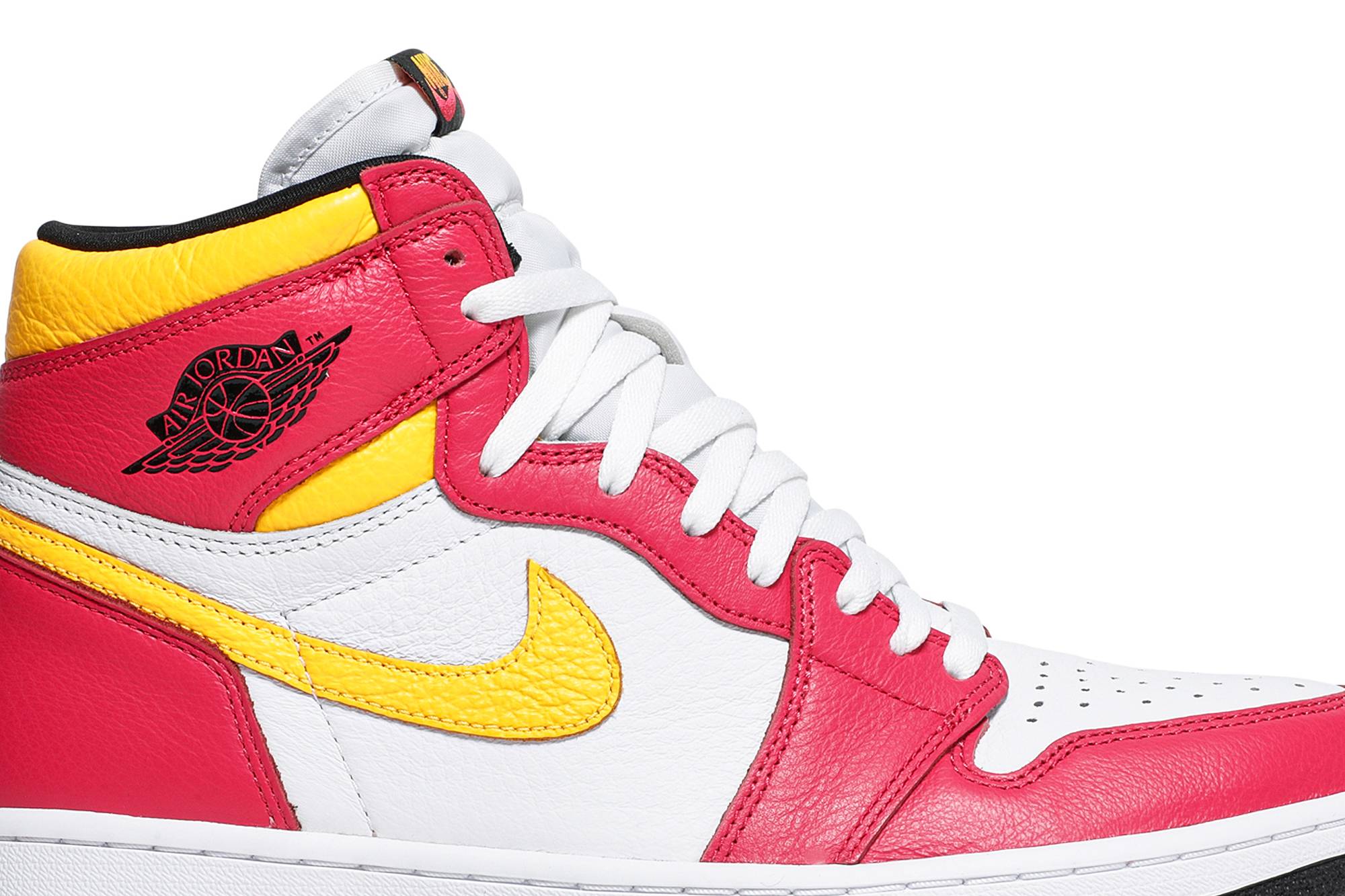 Air Jordan 1 Retro High OG ‘Light Fusion Red’ 555088-603
