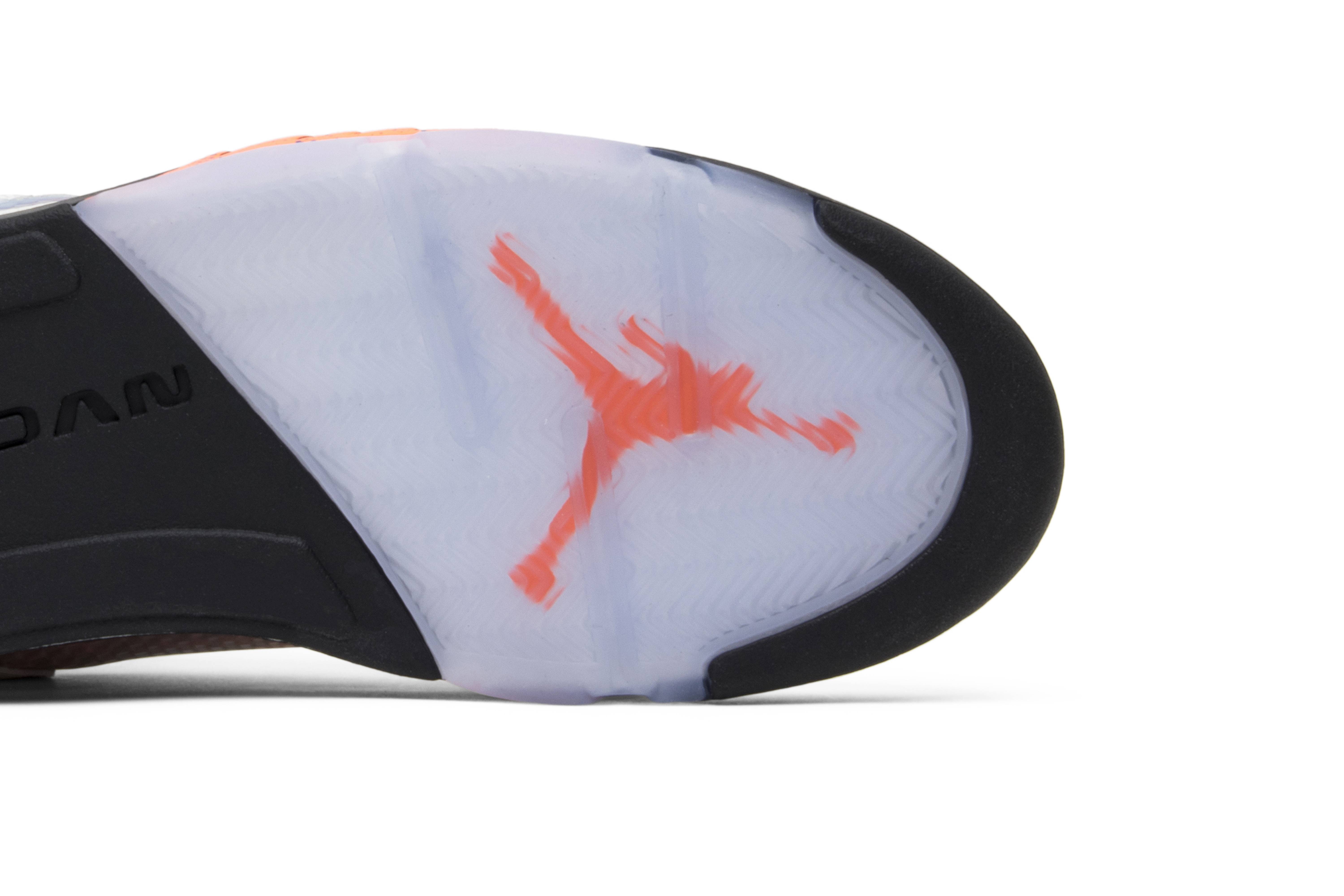 Air Jordan 5 Retro ‘International Flight’ 136027-148