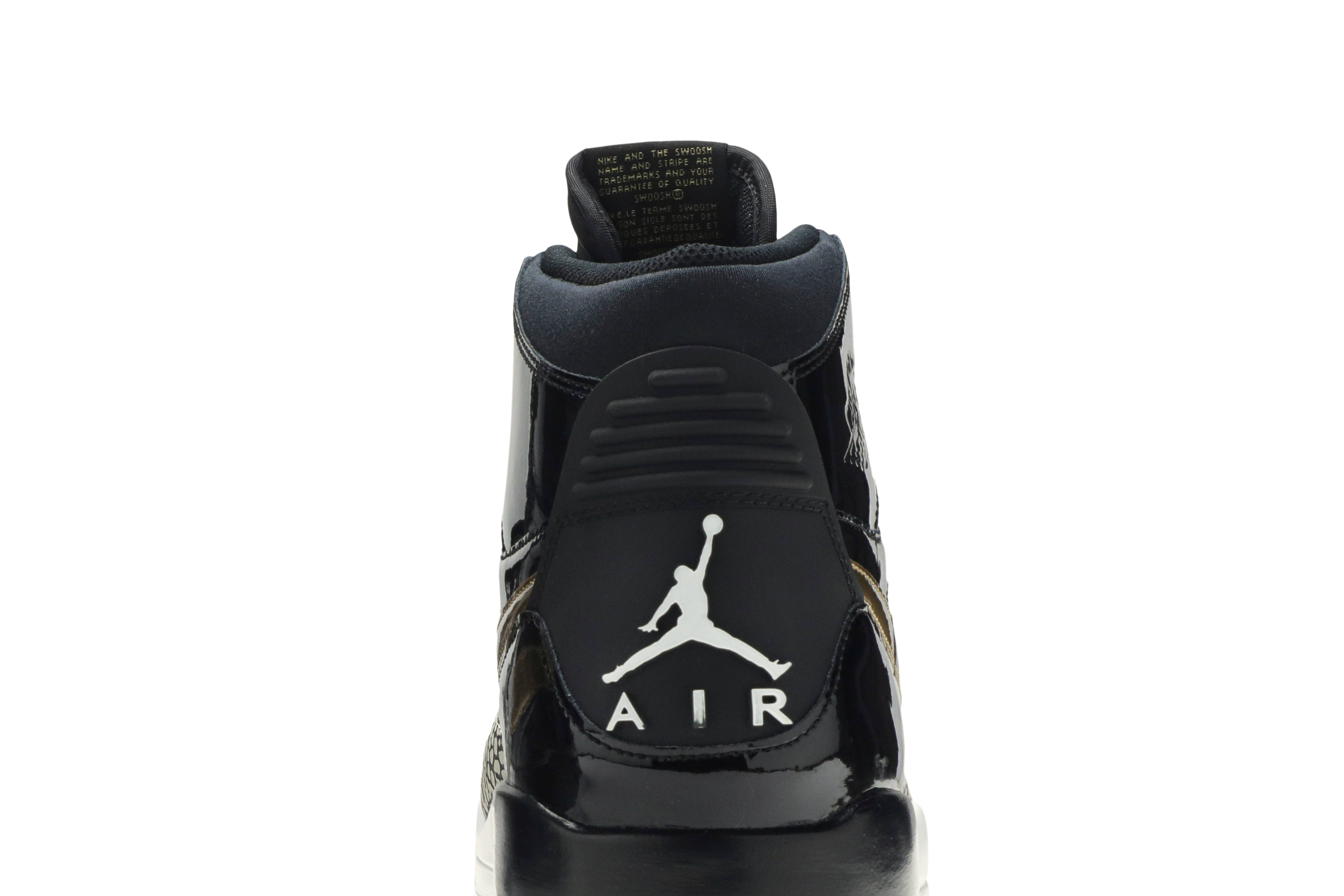 Air Jordan Legacy 312 Black Gold Patent AV3922-007