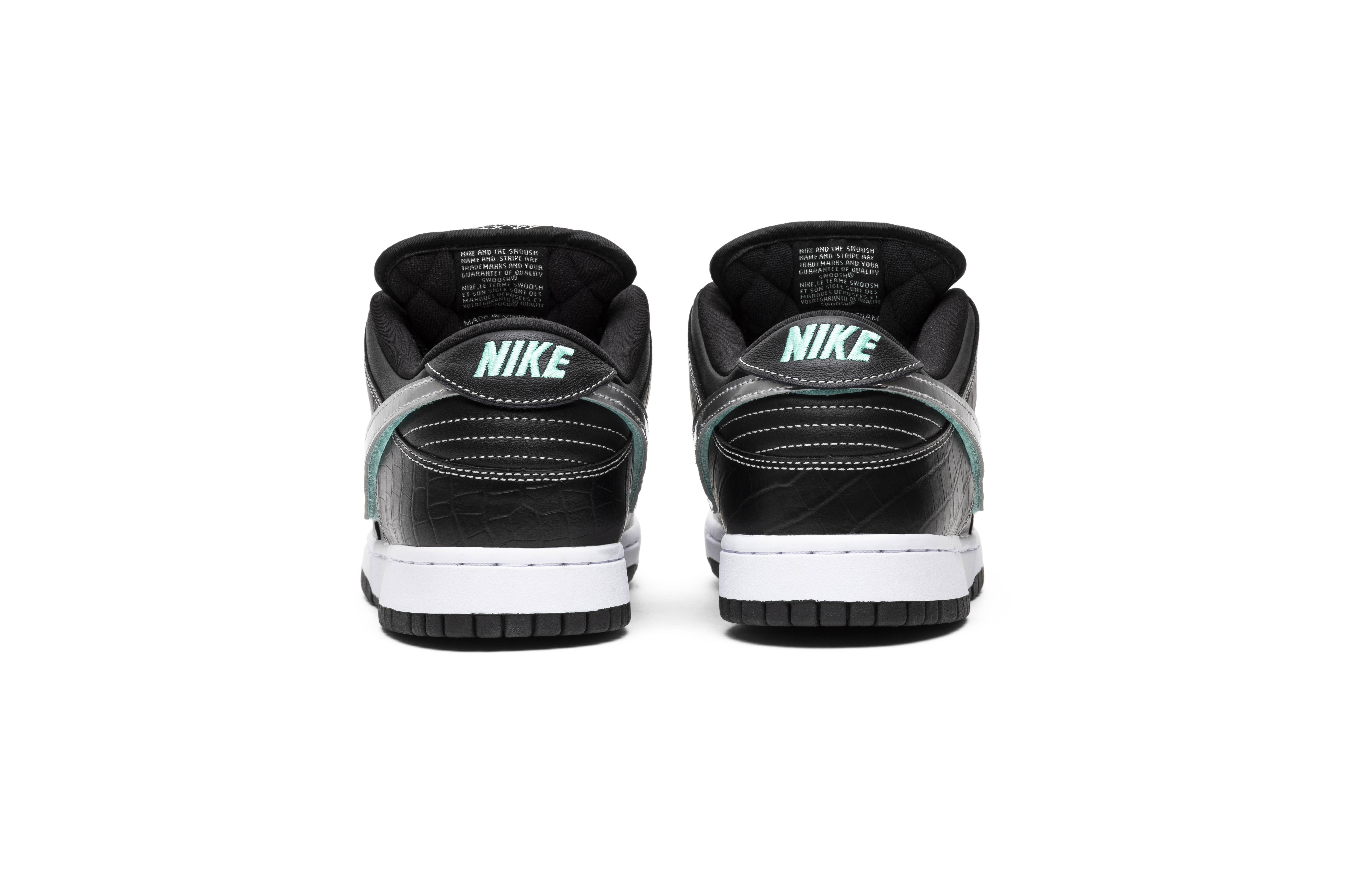 diamond S*pply co. x nike sb dunk low pro ‘black diamond’ bv1310-001