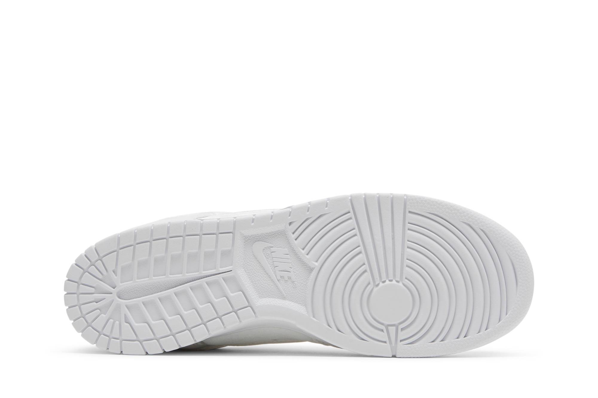 Dover Street Market x Nike Dunk Low ‘Triple White’ DH2686-100