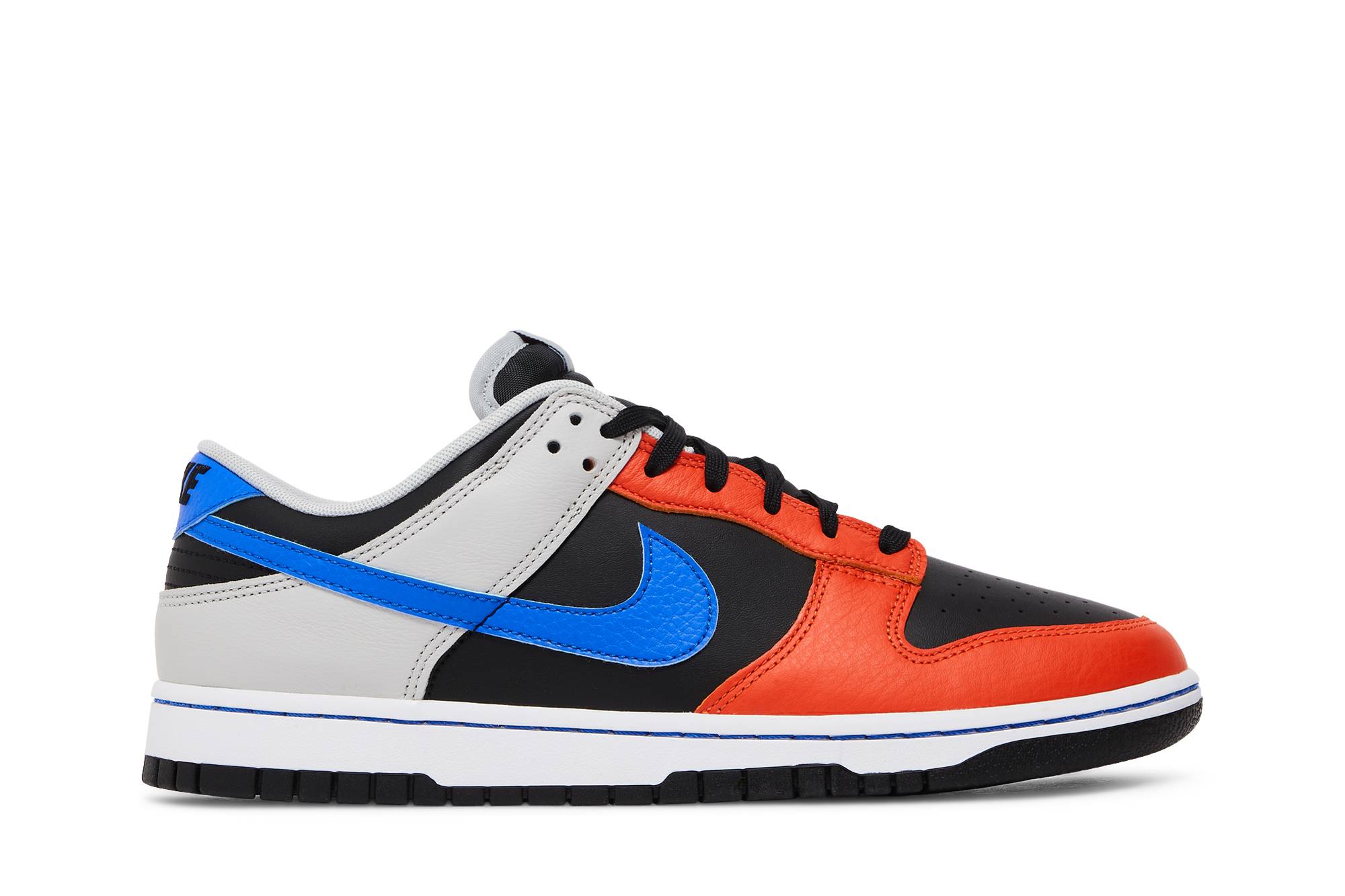 NBA x Nike Dunk Low EMB ’75th Anniversary Knicks’ DD3363-002