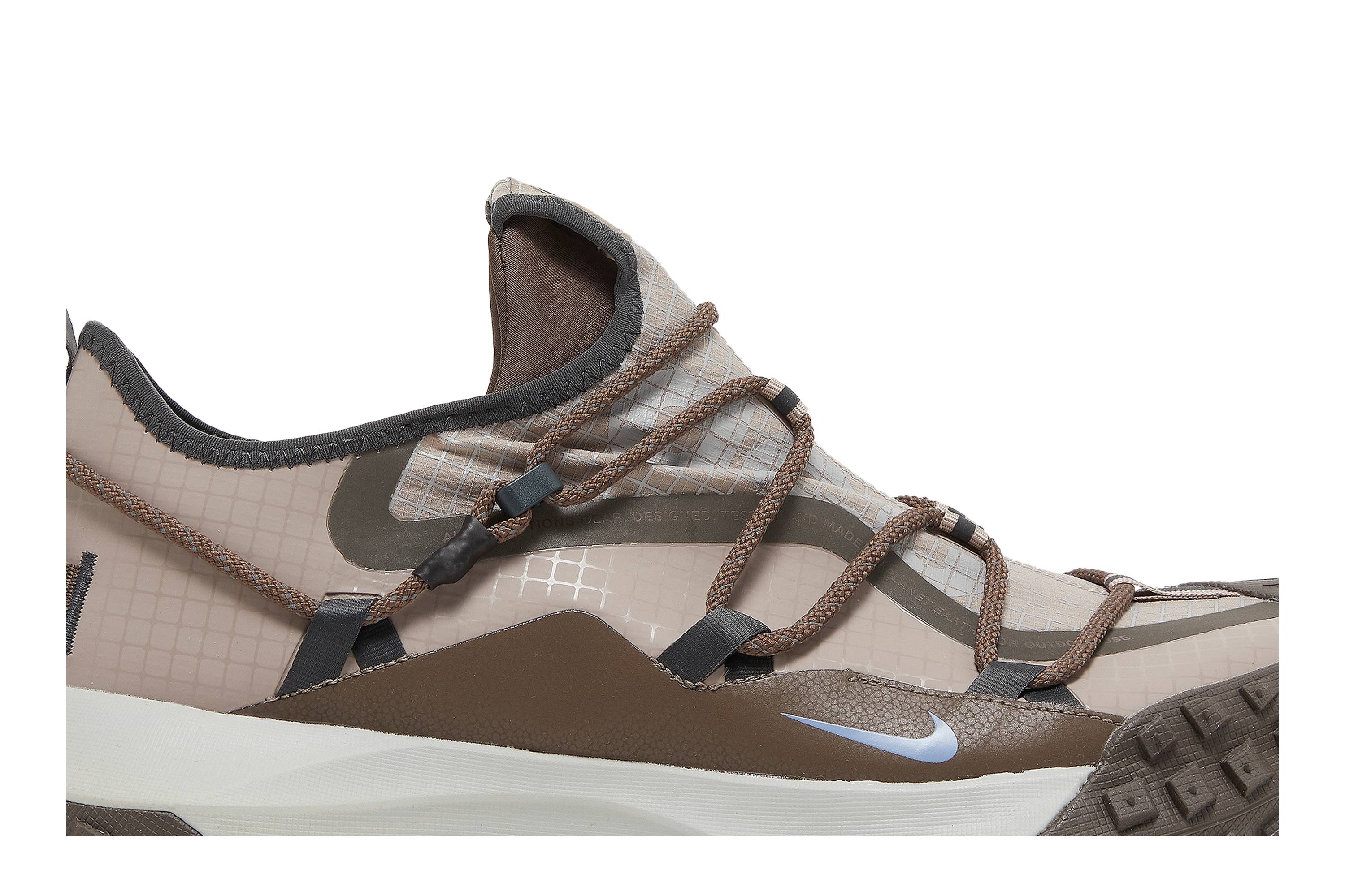 Nike ACG Mountain Fly Low SE ‘Ironstone’ DQ1979-001