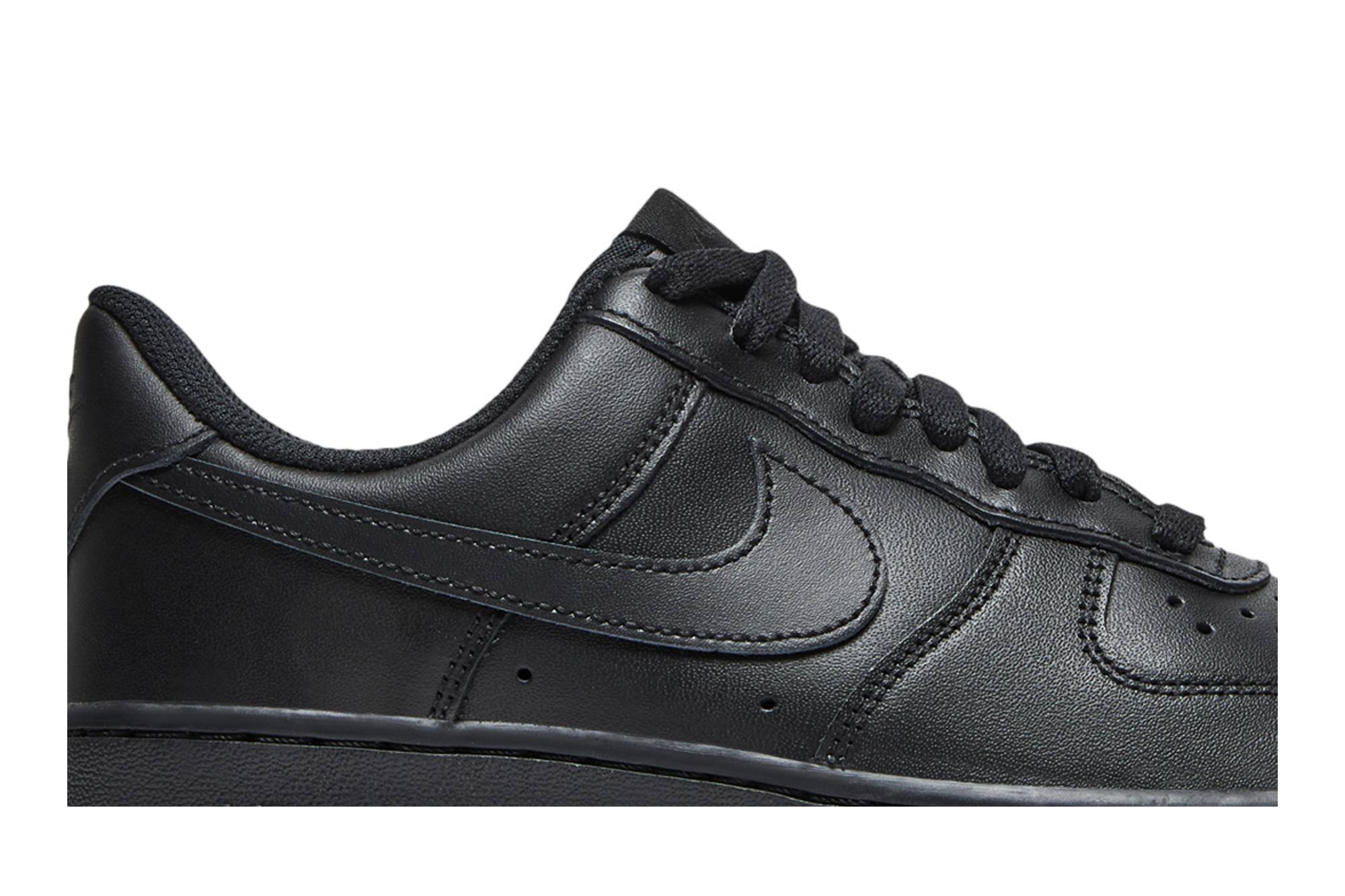 (Women) Nike Air Force 1 ’07 ‘Triple Black’ DD8959-001
