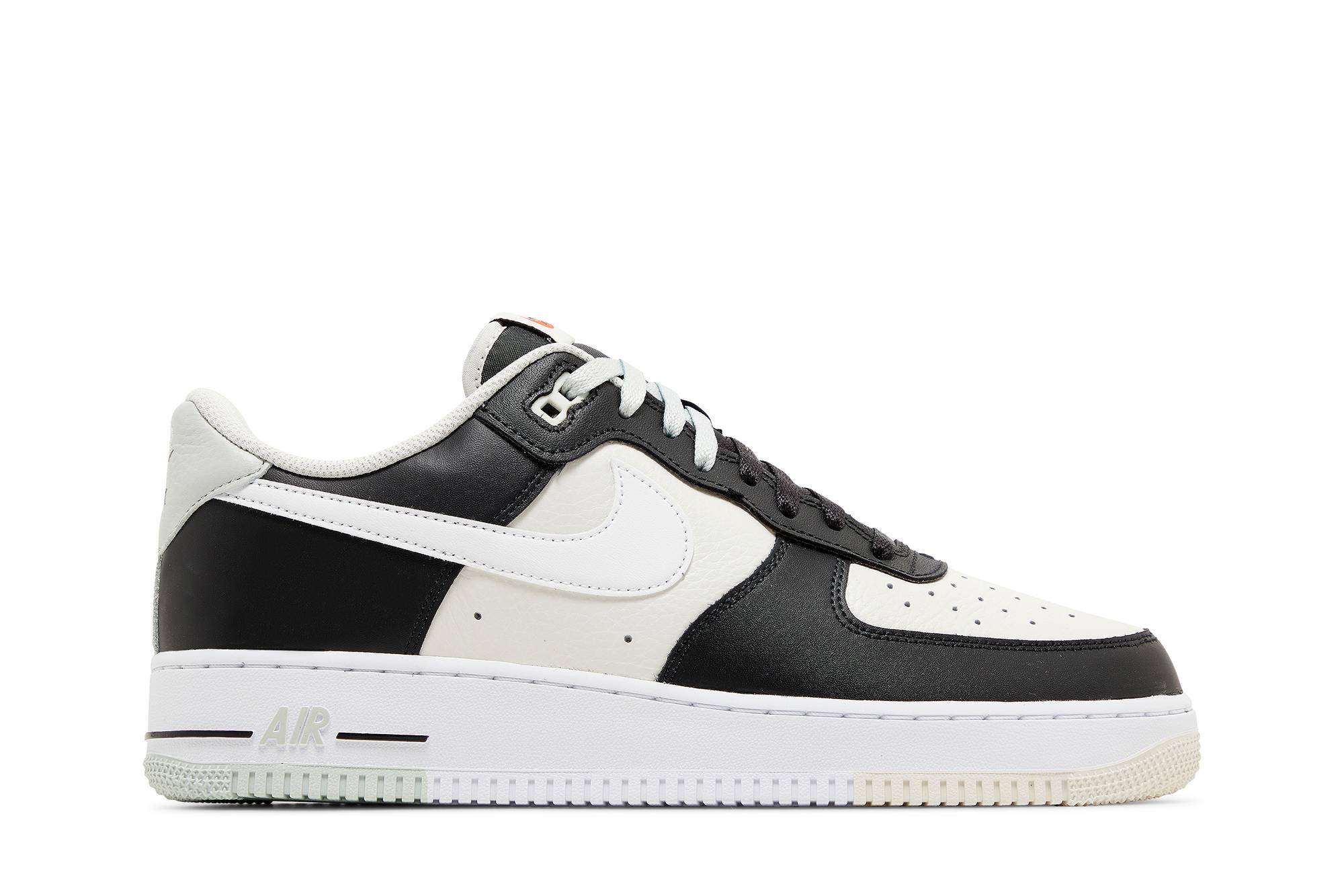 Nike Air Force 1 ’07 LV8 ‘Split – Black Phantom’ FD2592-002