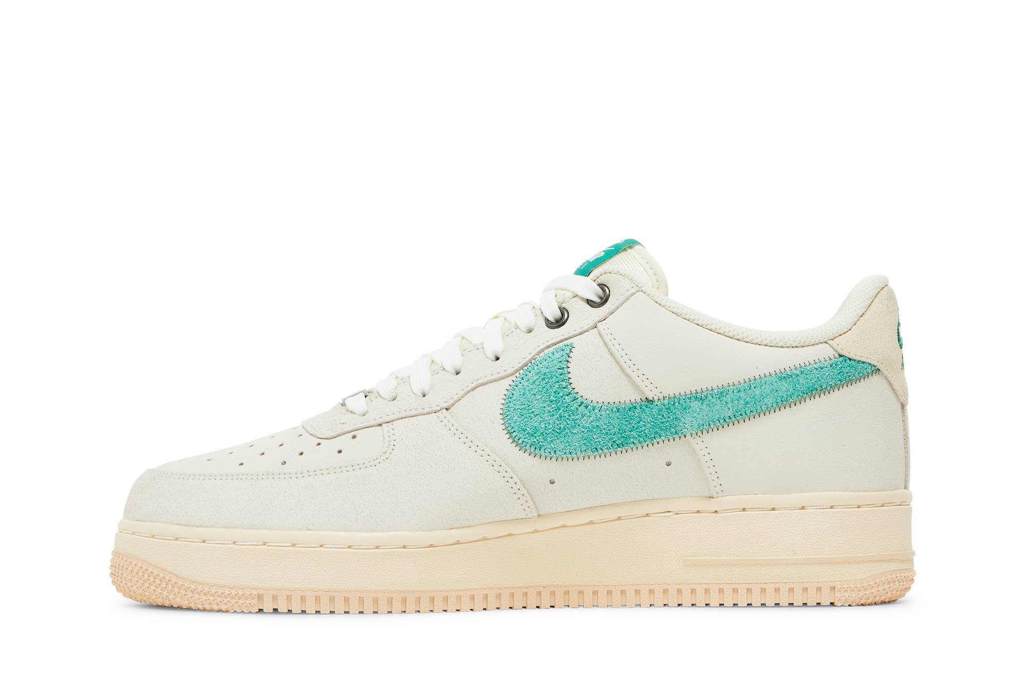 Nike Air Force 1 ‘Test of Time’ DO5876-100
