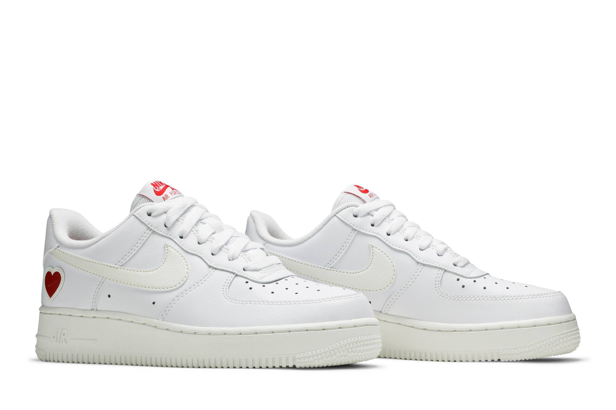 Nike Air Force 1 Low ‘Valentine’s Day’ DD7117-100
