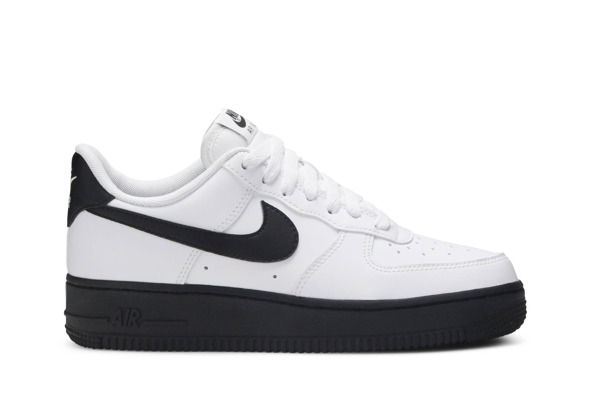 Nike Air Force 1 Low ‘White Black Sole’ CK7663-101