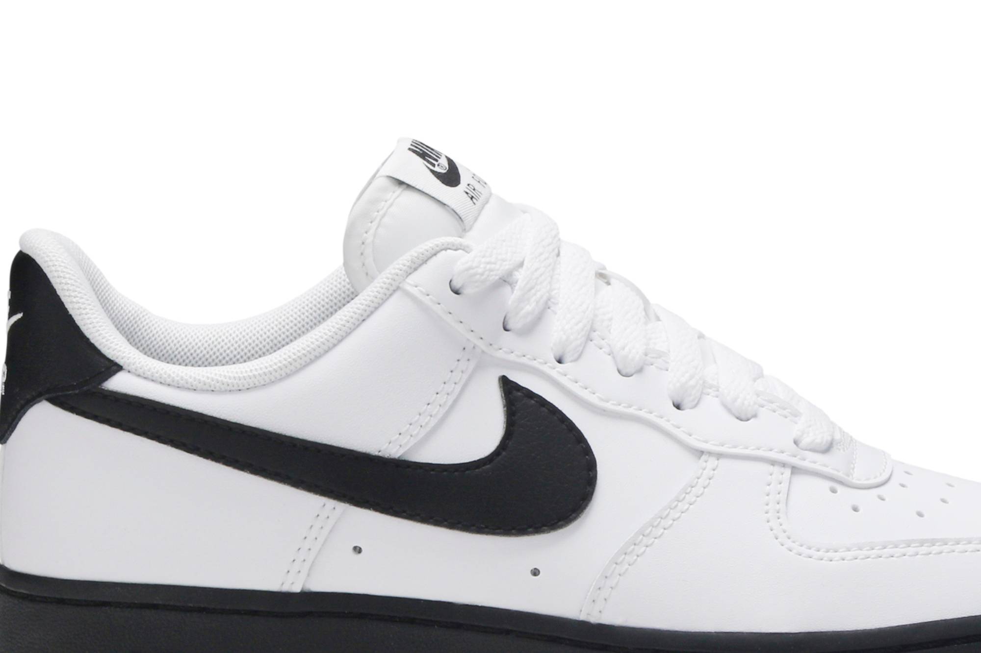 Nike Air Force 1 Low ‘White Black Sole’ CK7663-101