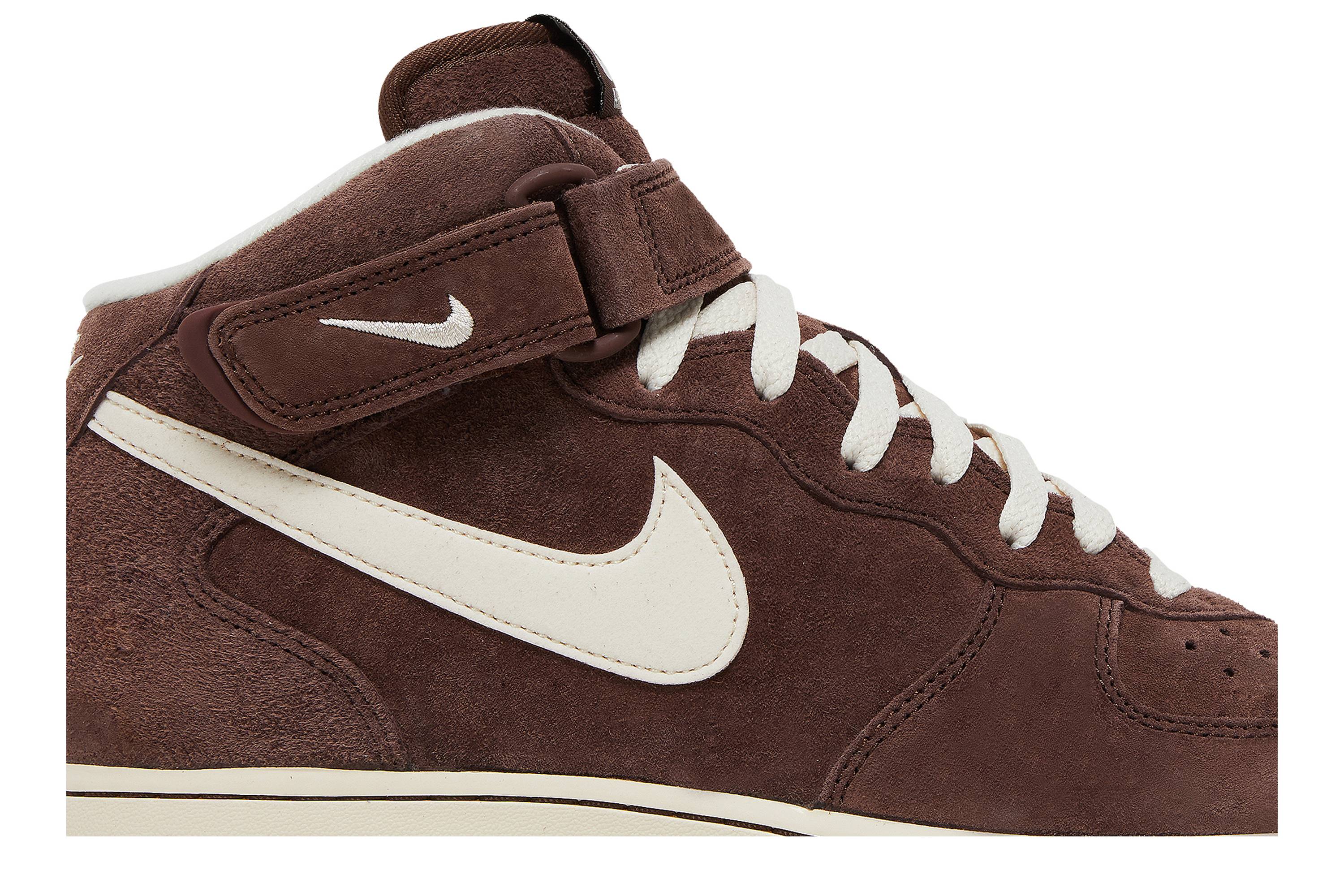 Nike Air Force 1 Mid Ã¢â‚¬â„¢07 QS ‘Chocolate’ DM0107-200