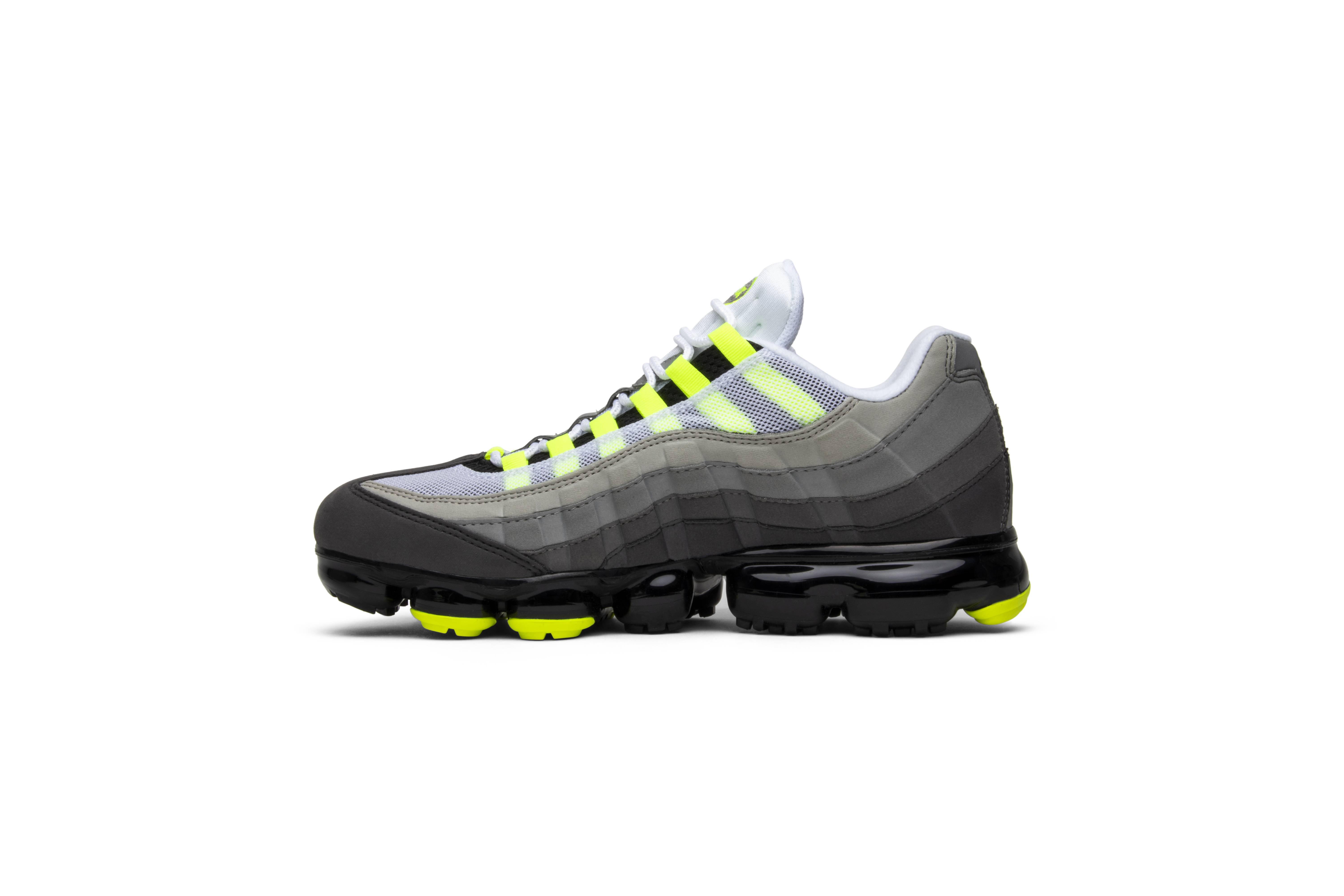 Nike Air VaporMax 95 ‘Neon’ AJ7292-001