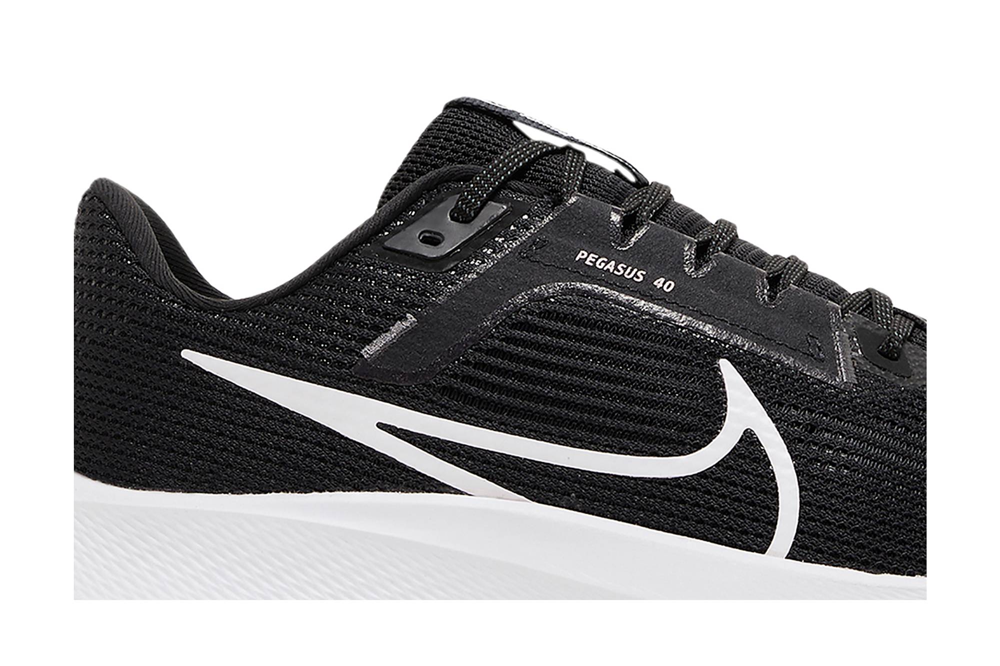Nike Air Zoom Pegasus 40 ‘Black White’ DV3853-001
