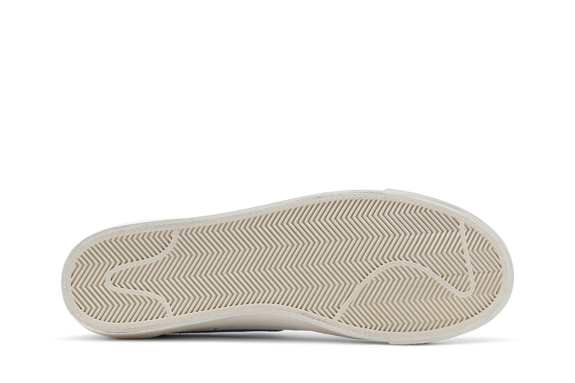 Nike Blazer Low ’77 Vintage ‘White Hyper Royal’ DA6364-103
