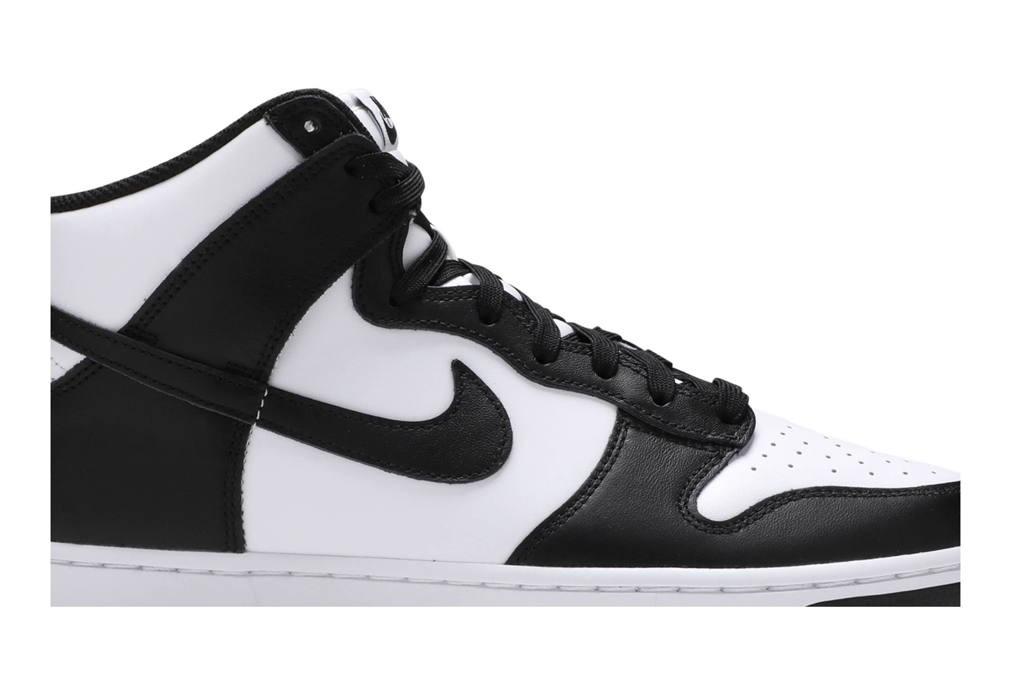 Nike Dunk High ‘White Black’ DD1399-105
