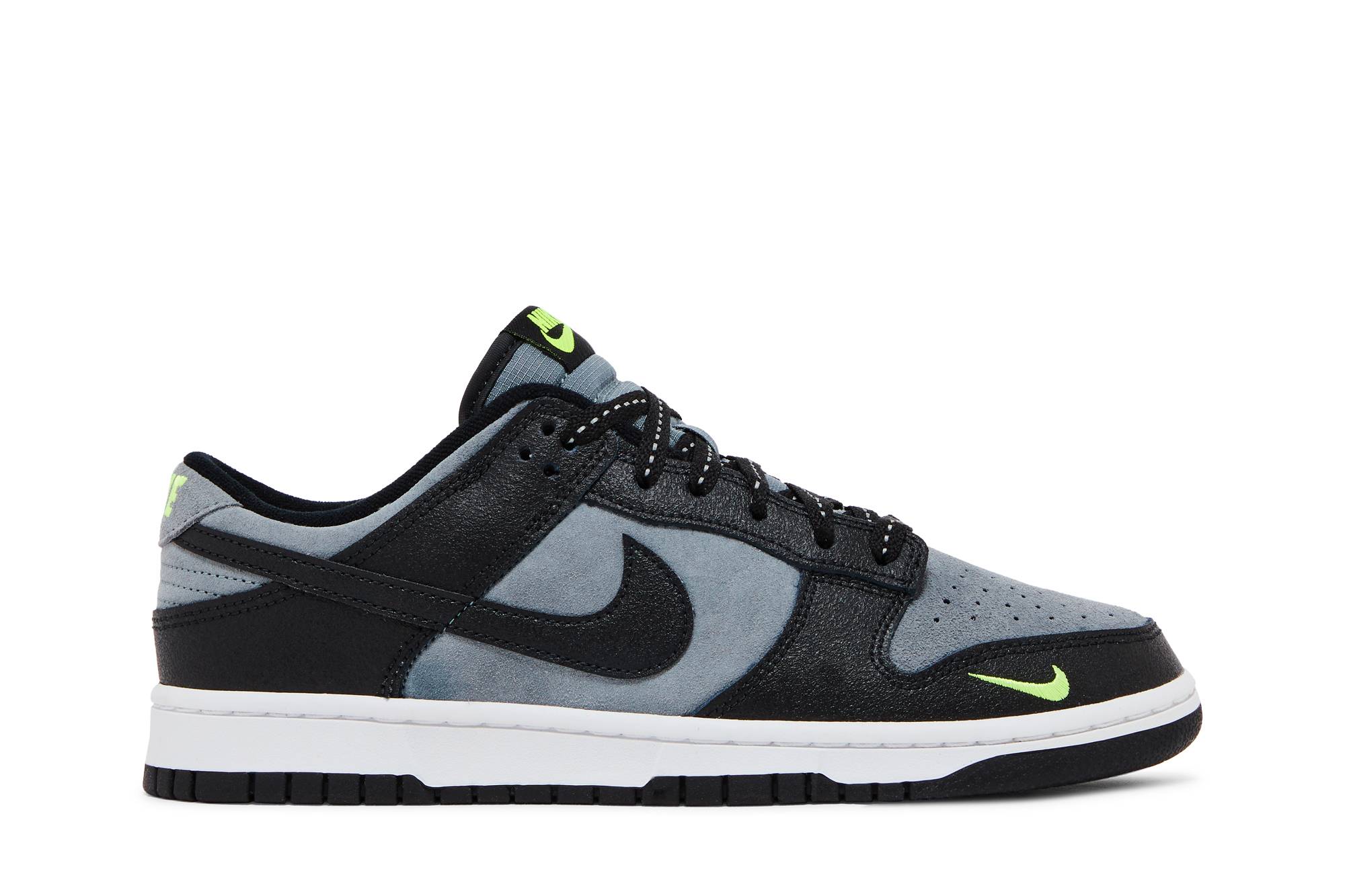 Nike Dunk Low ‘Black Grey Green Strike’ FQ2205-001