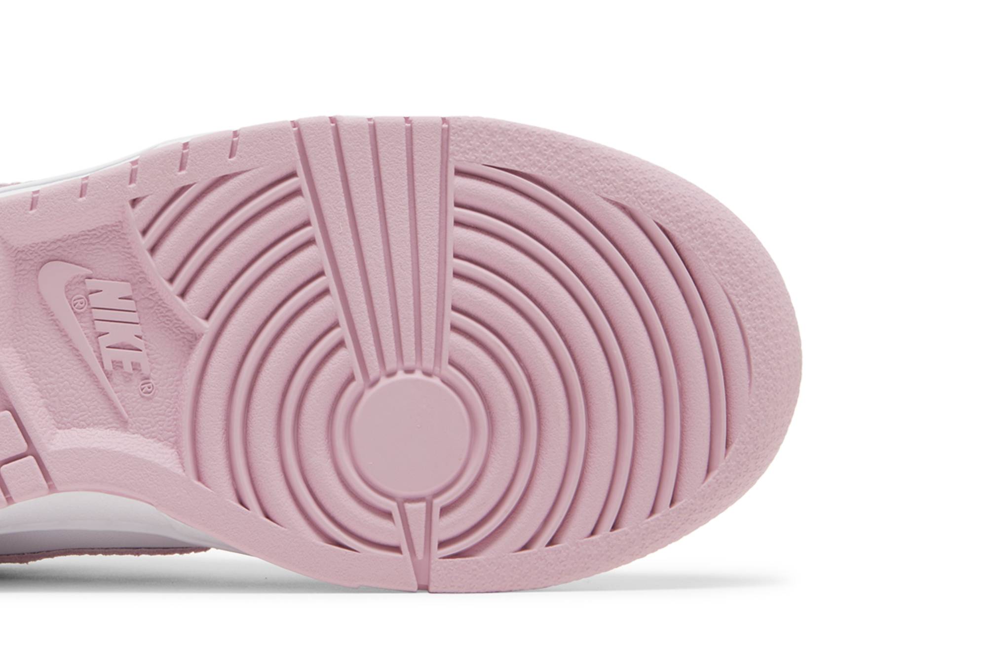 (Women) Nike Dunk Low ‘Pink Corduroy’ FN7167-100