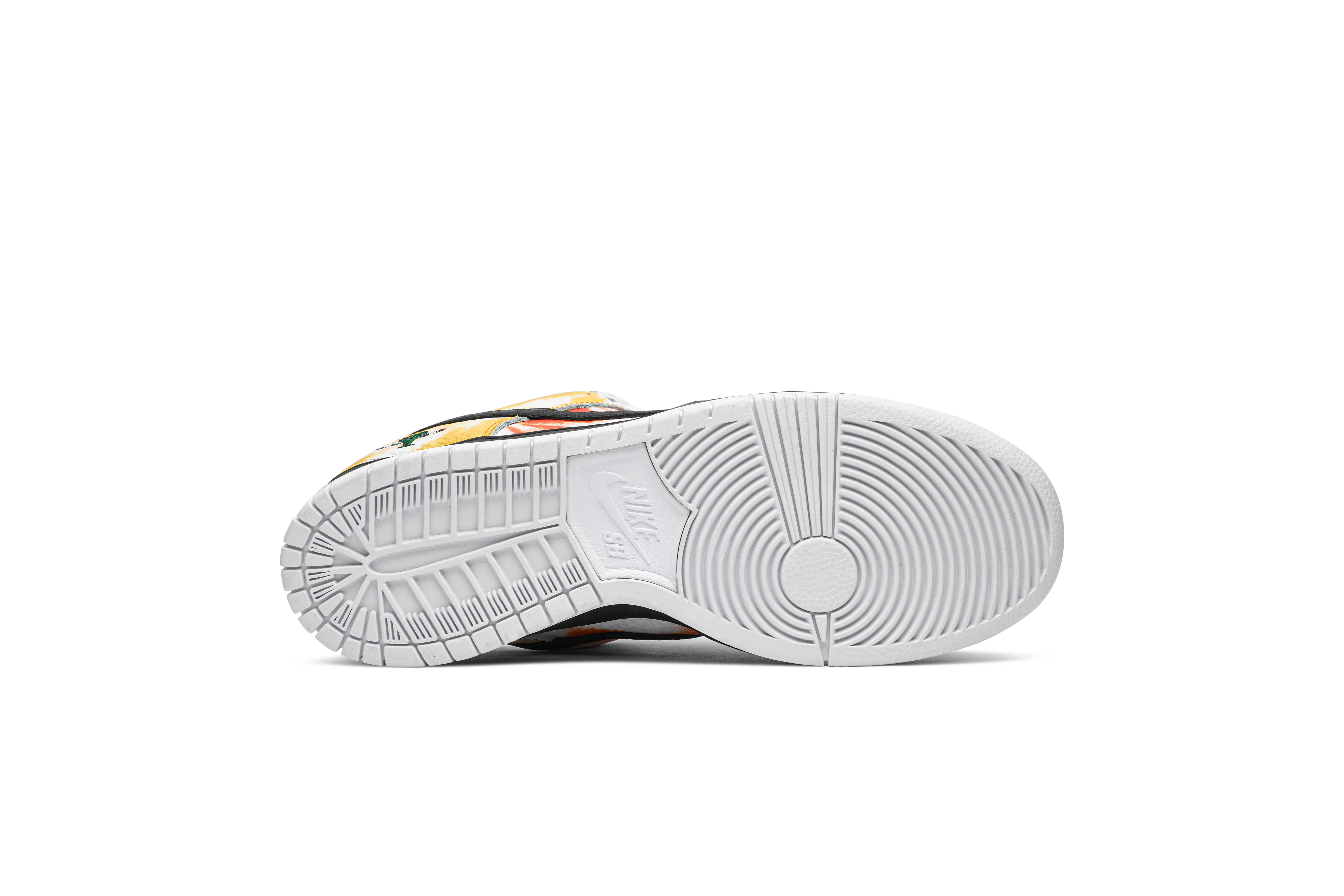 Nike SB Dunk Low ‘Tie-Dye Raygun – Black’ [also worn by Jay Chou] BQ6832-001