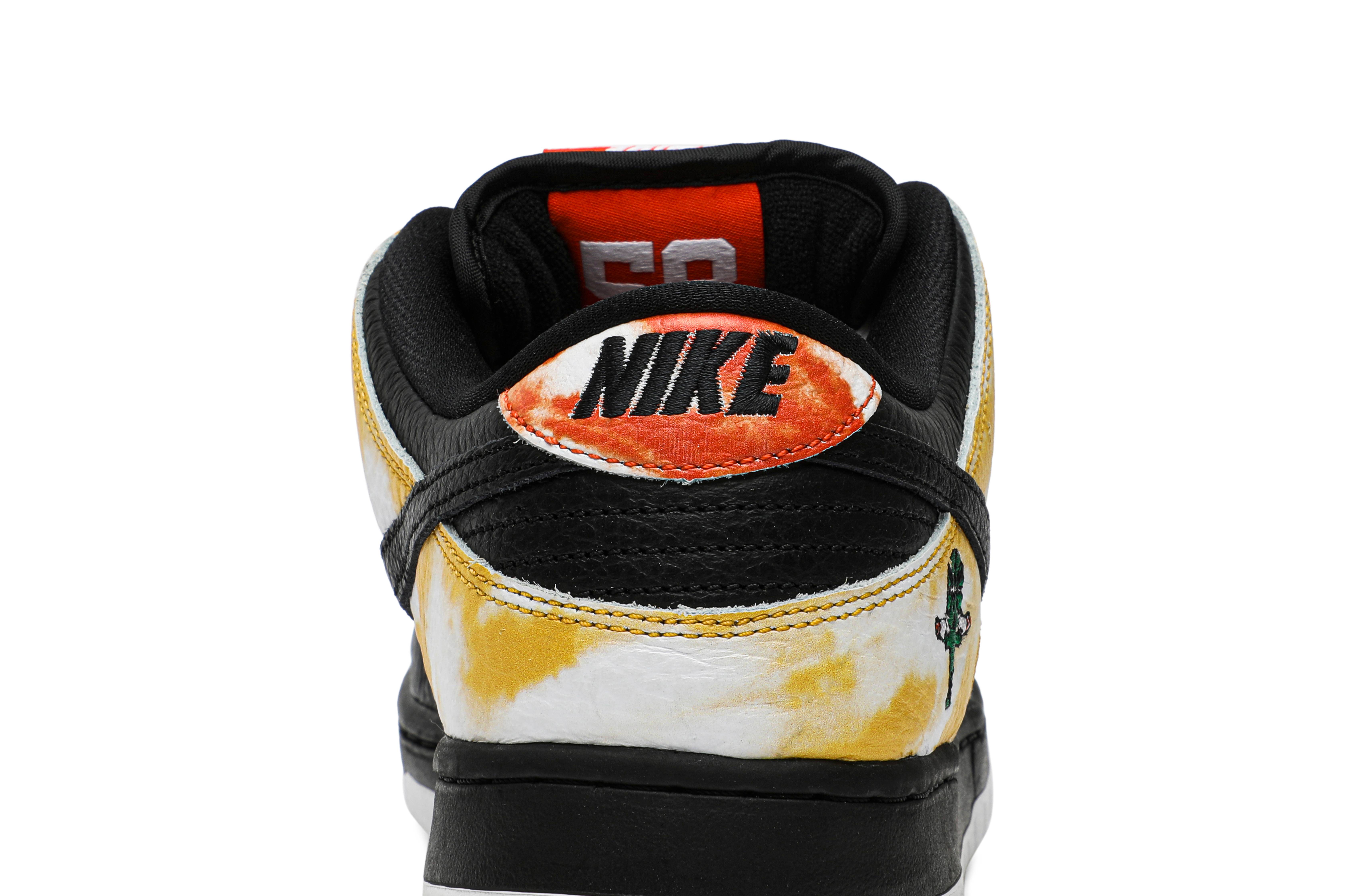 Nike SB Dunk Low ‘Tie-Dye Raygun – Black’ [also worn by Jay Chou] BQ6832-001