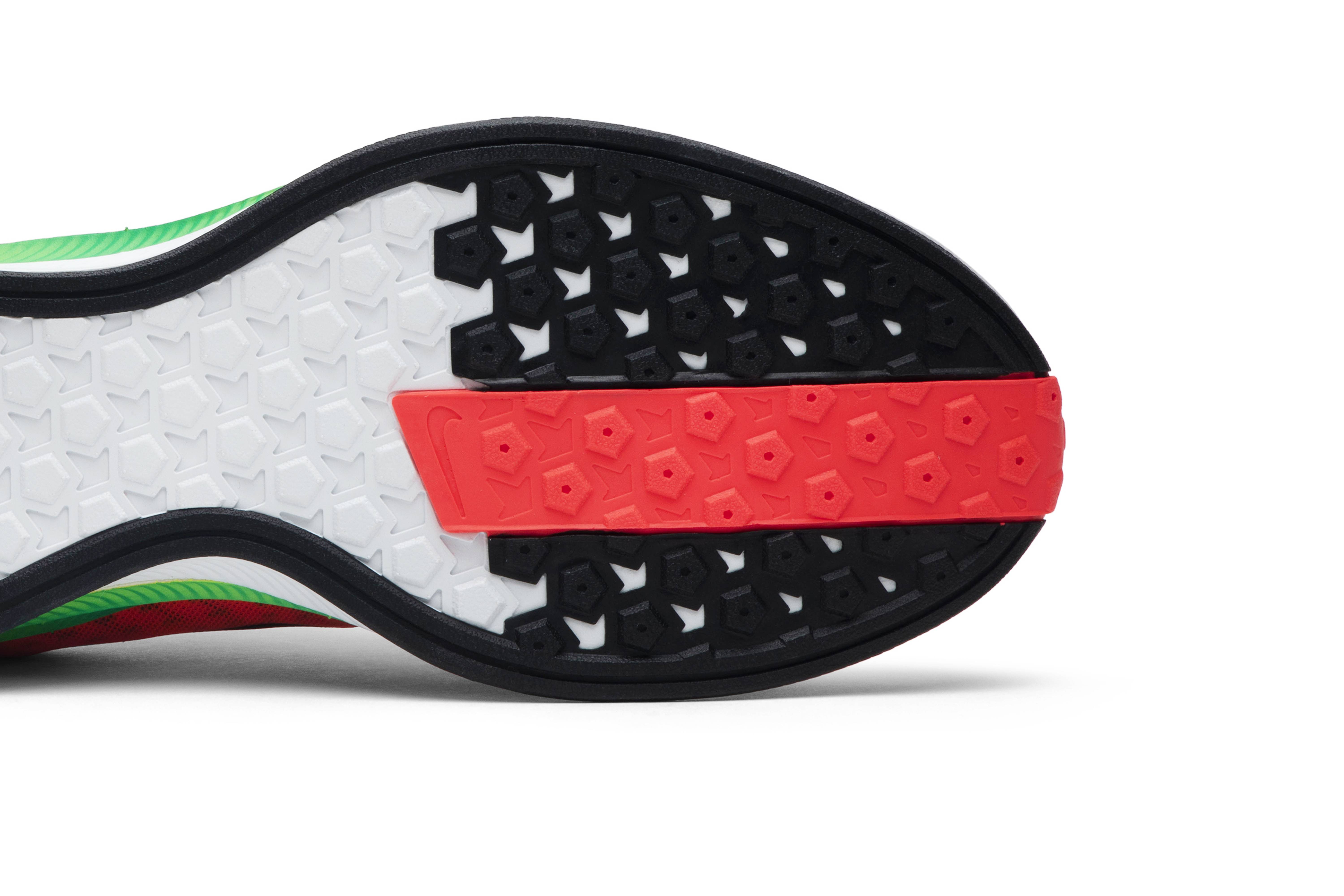 Nike Zoom Pegasus 35 ‘Red Orbit’ BV6104-600