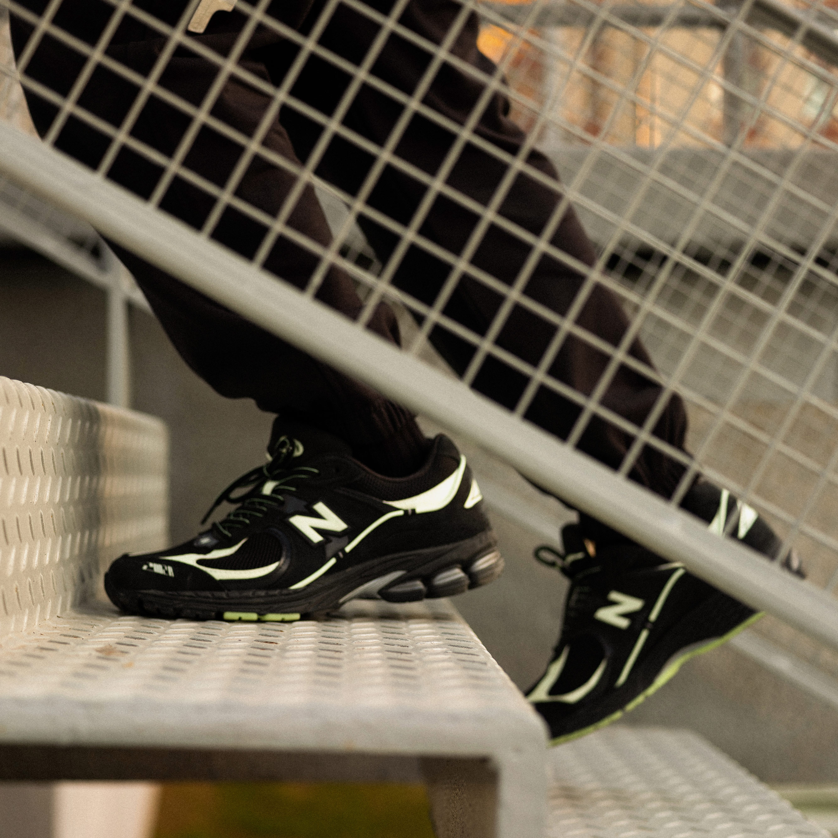 New Balance RANDOMEVENT x UNIK x 2002R Cement ML2002RZ Nicesnk